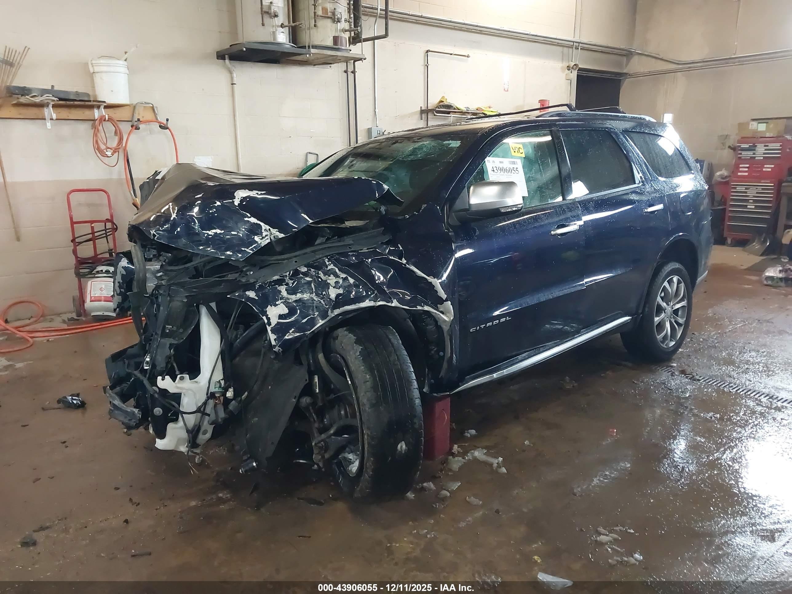 DODGE DURANGO image 2