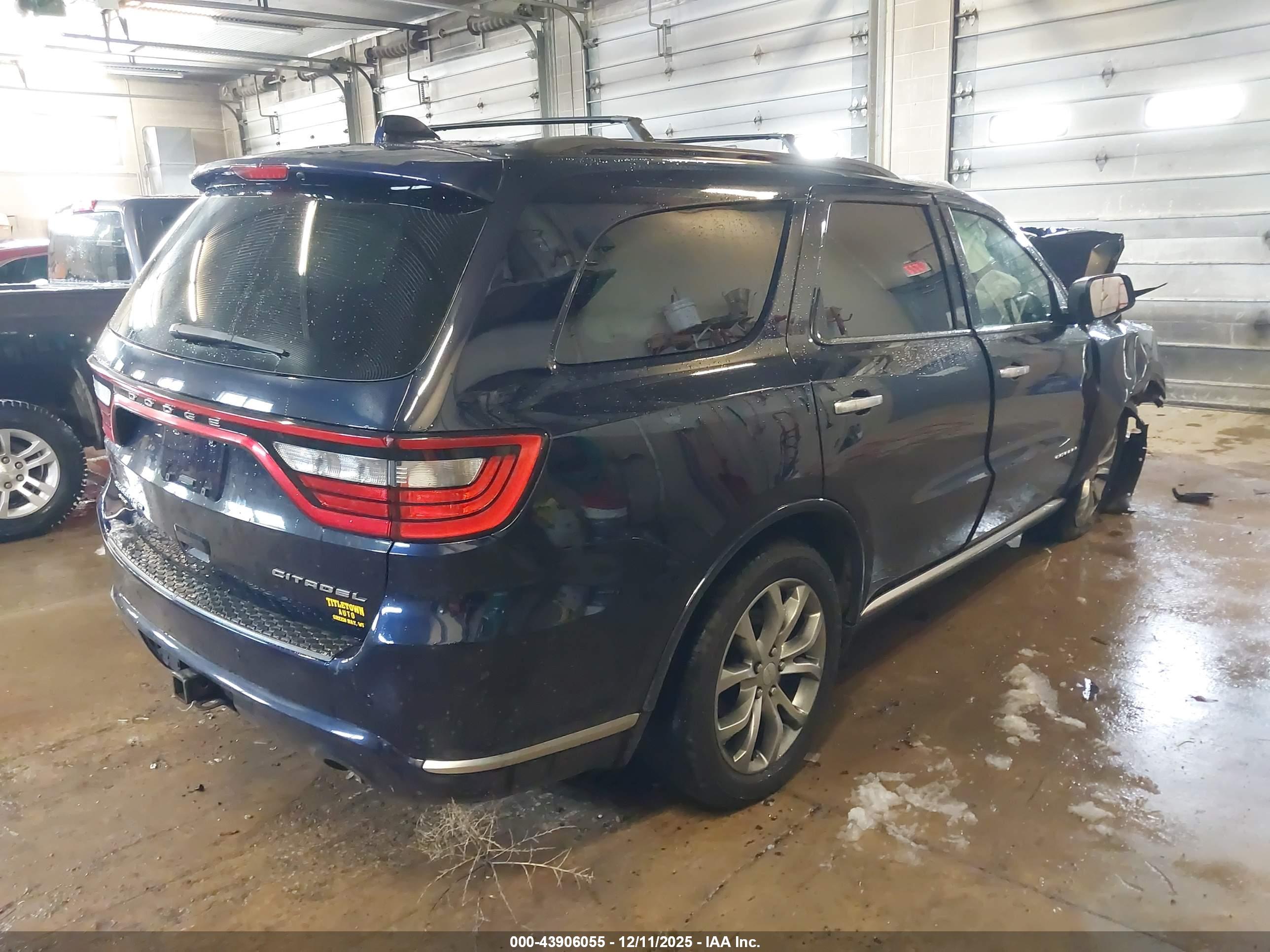 DODGE DURANGO image 4