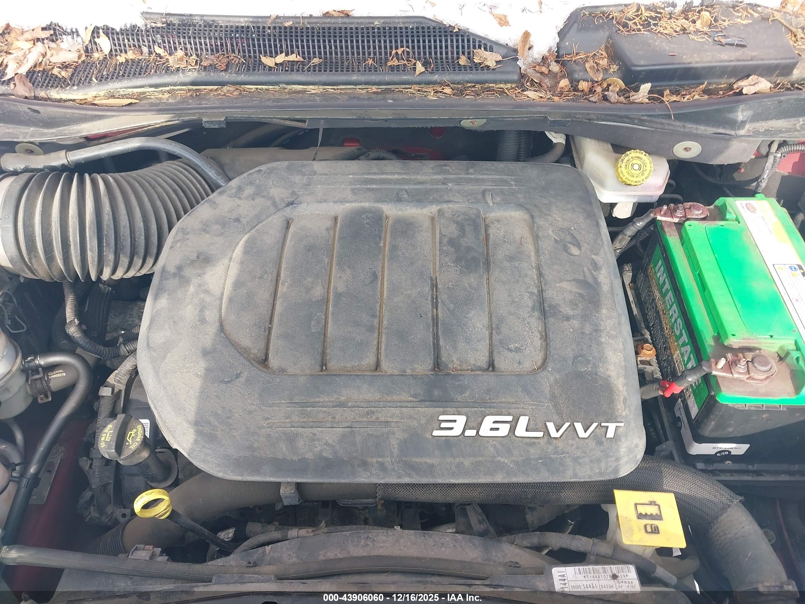 CHRYSLER TOWN image 10
