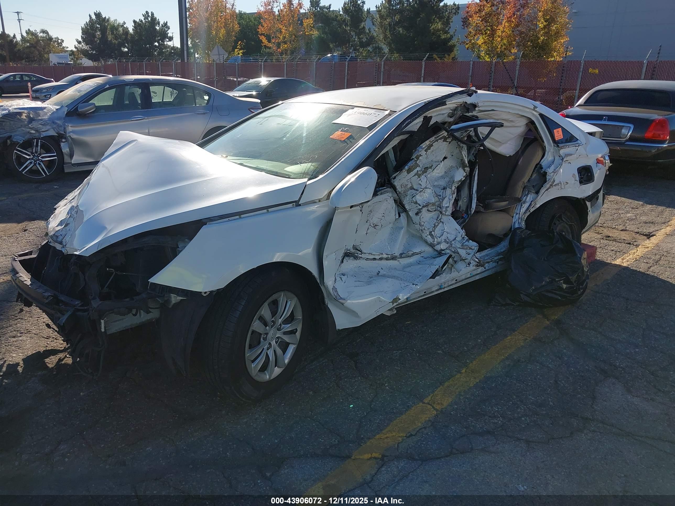 HYUNDAI SONATA image 2