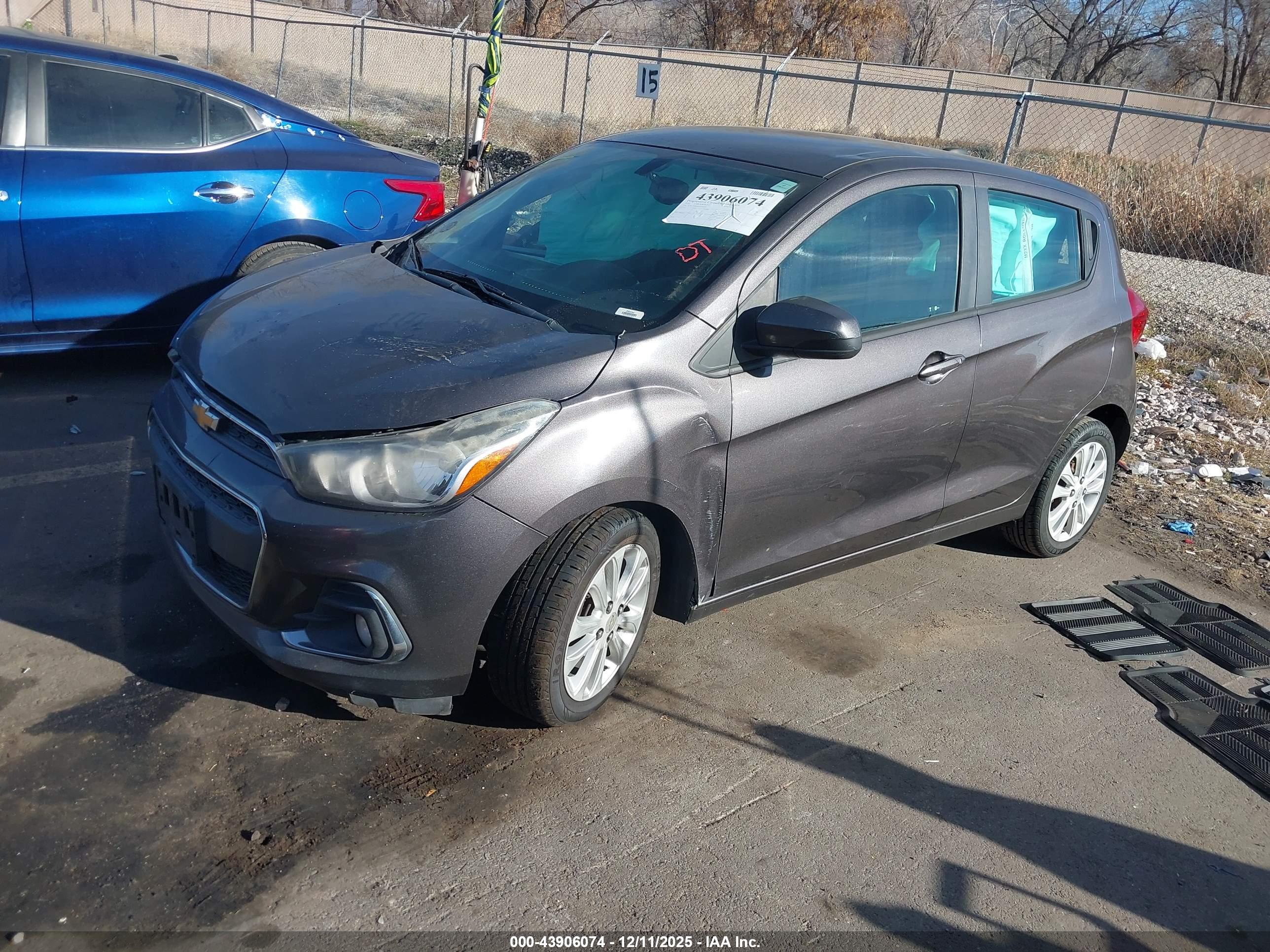 CHEVROLET SPARK image 2