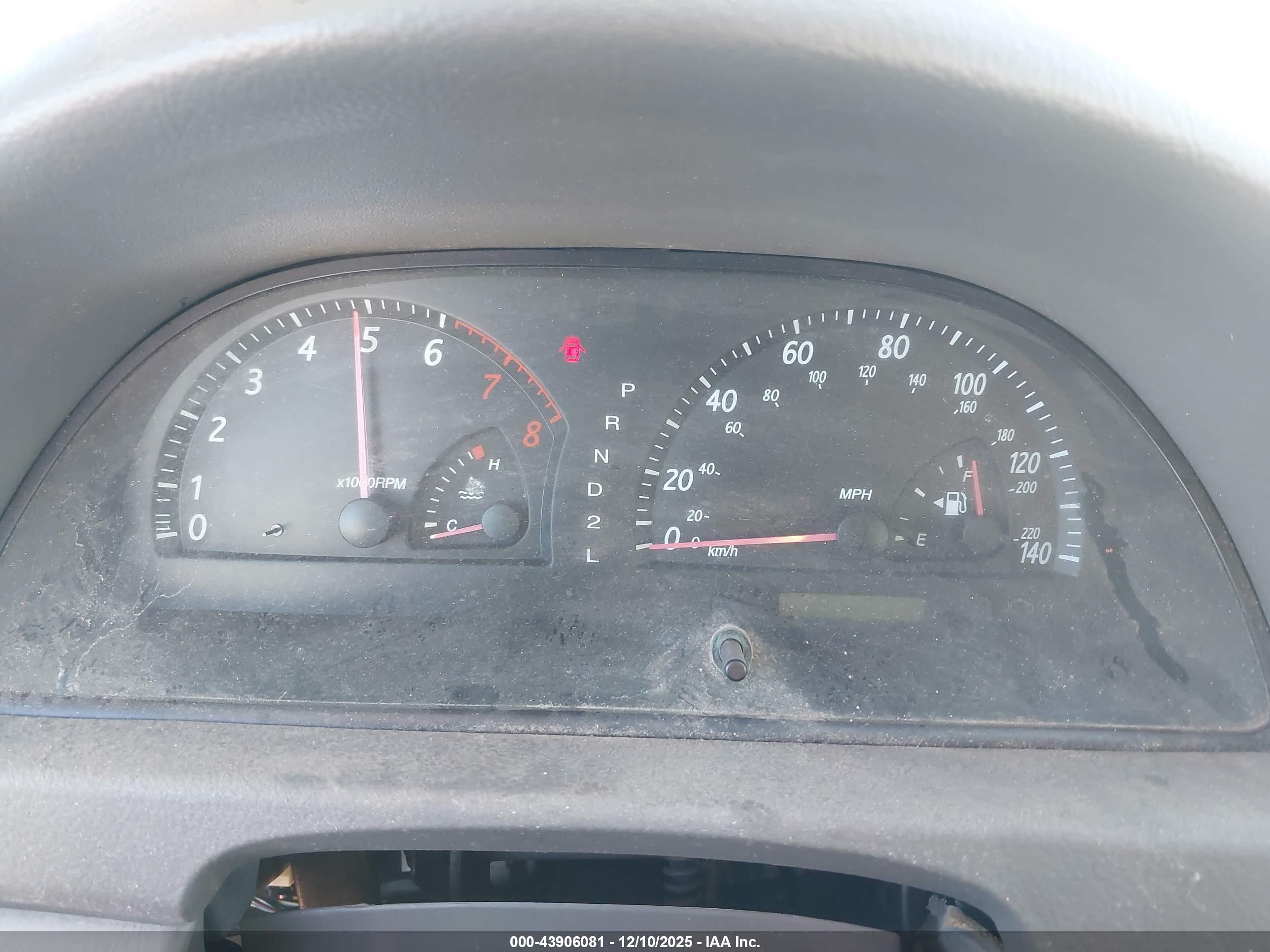 TOYOTA CAMRY image 7