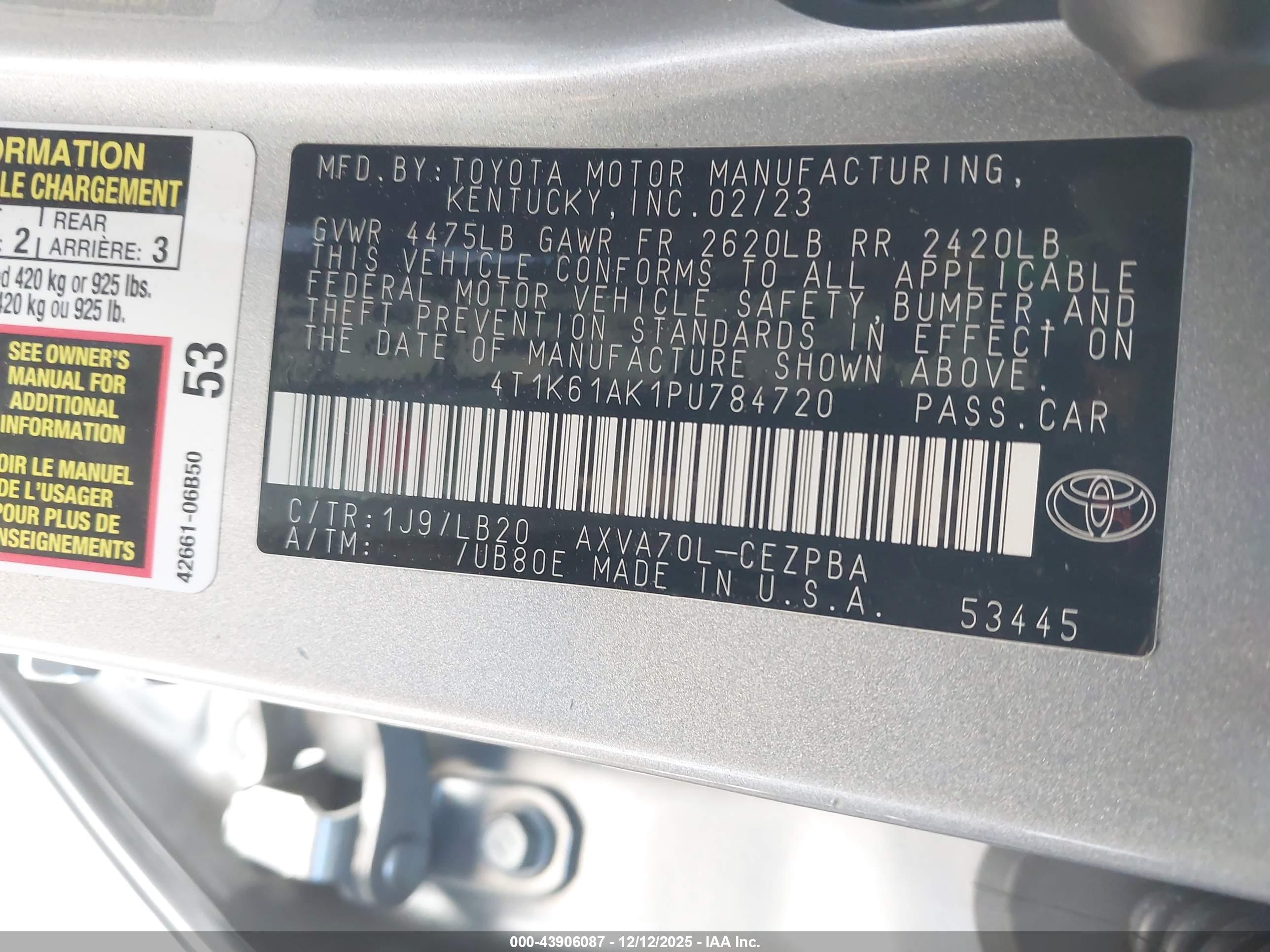 TOYOTA CAMRY image 9