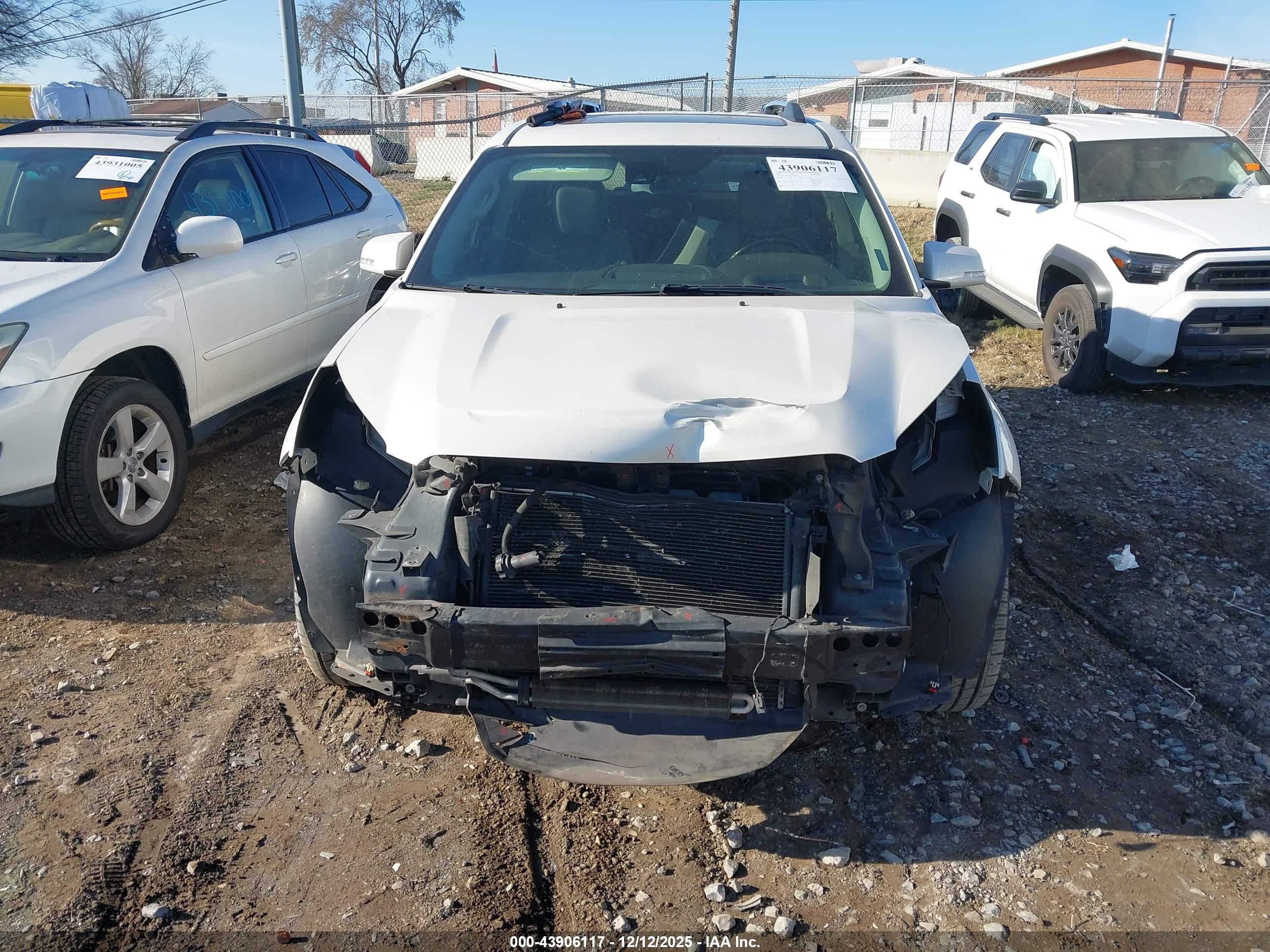 GMC ACADIA image 6