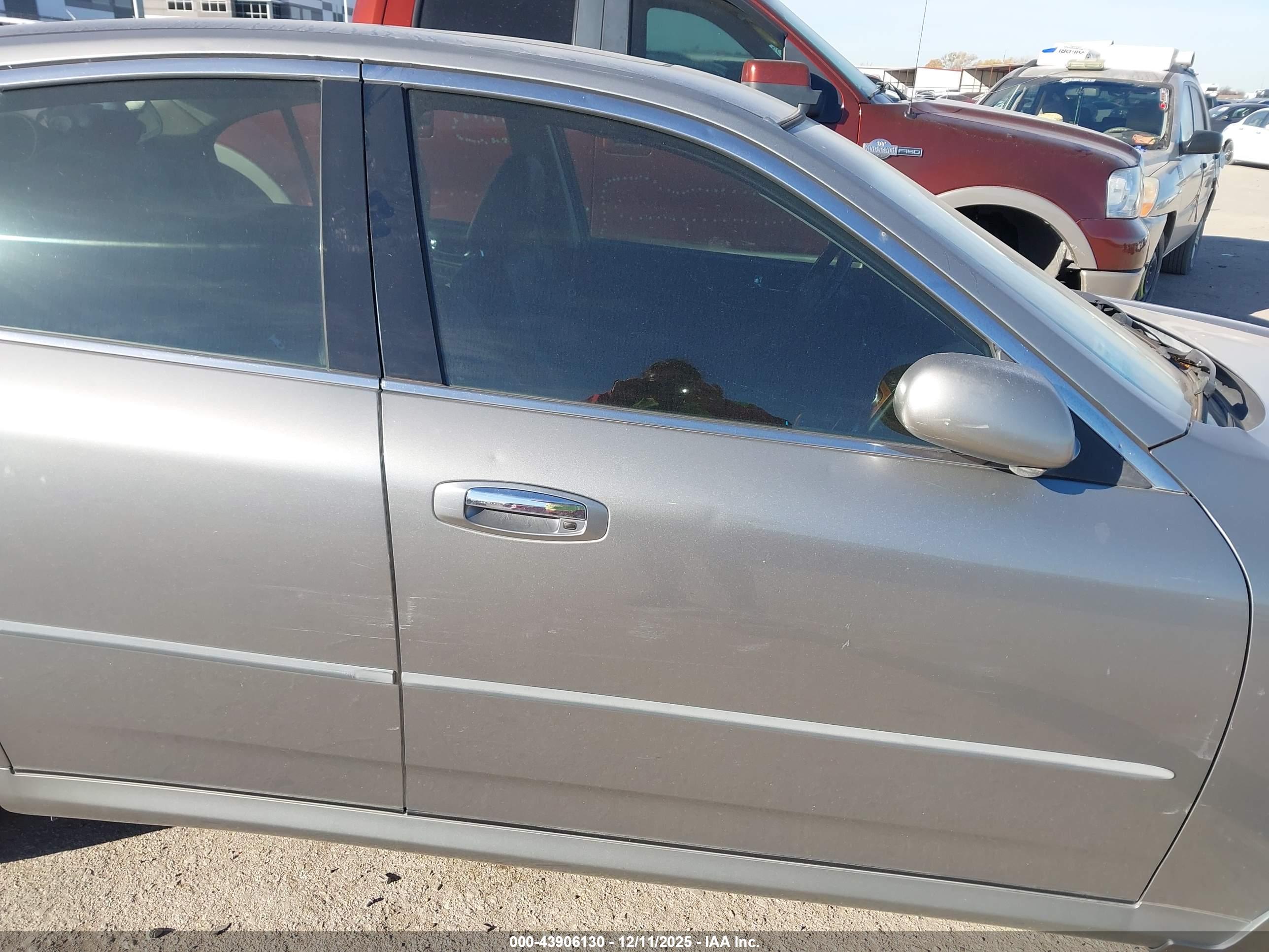 INFINITI G35 image 6