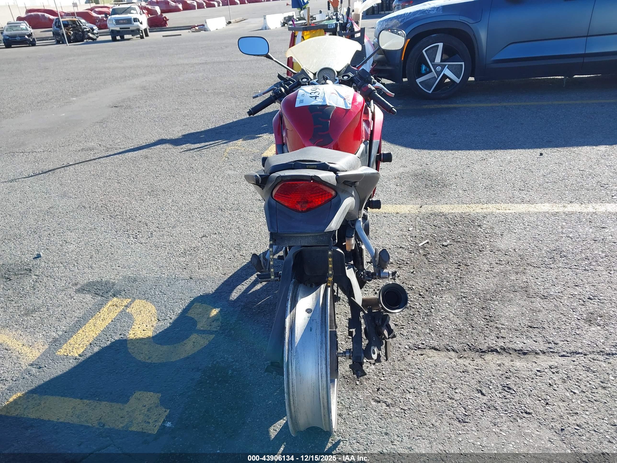 HONDA CBR250 image 6