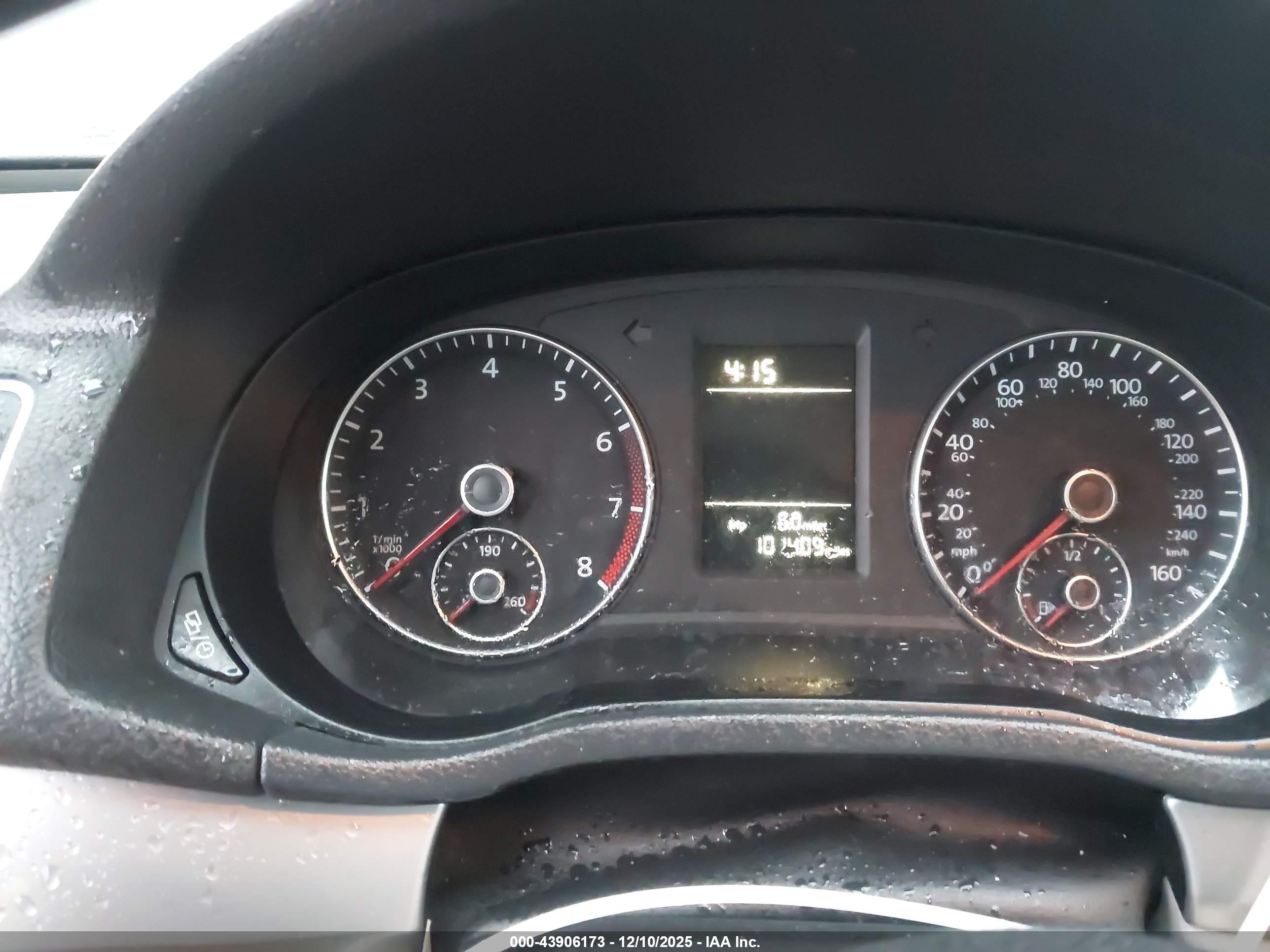 VOLKSWAGEN PASSAT image 7