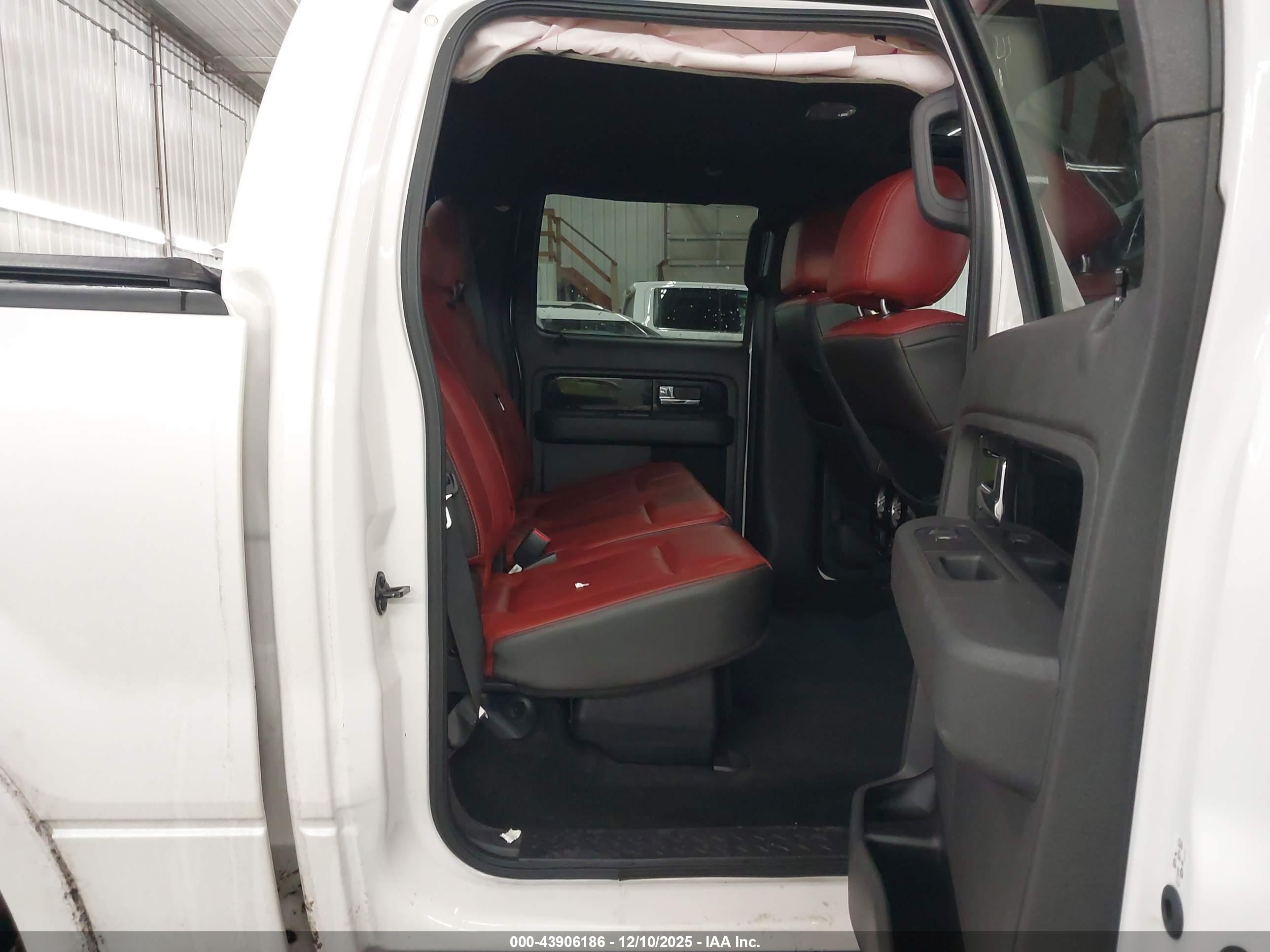FORD F-150 image 8