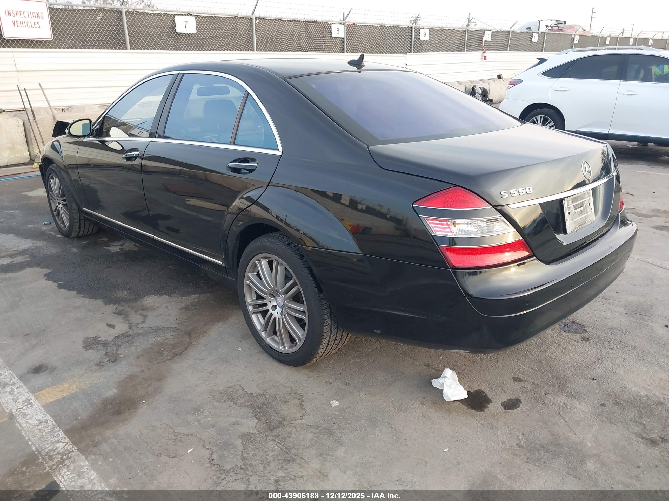 MERCEDES-BENZ S image 3