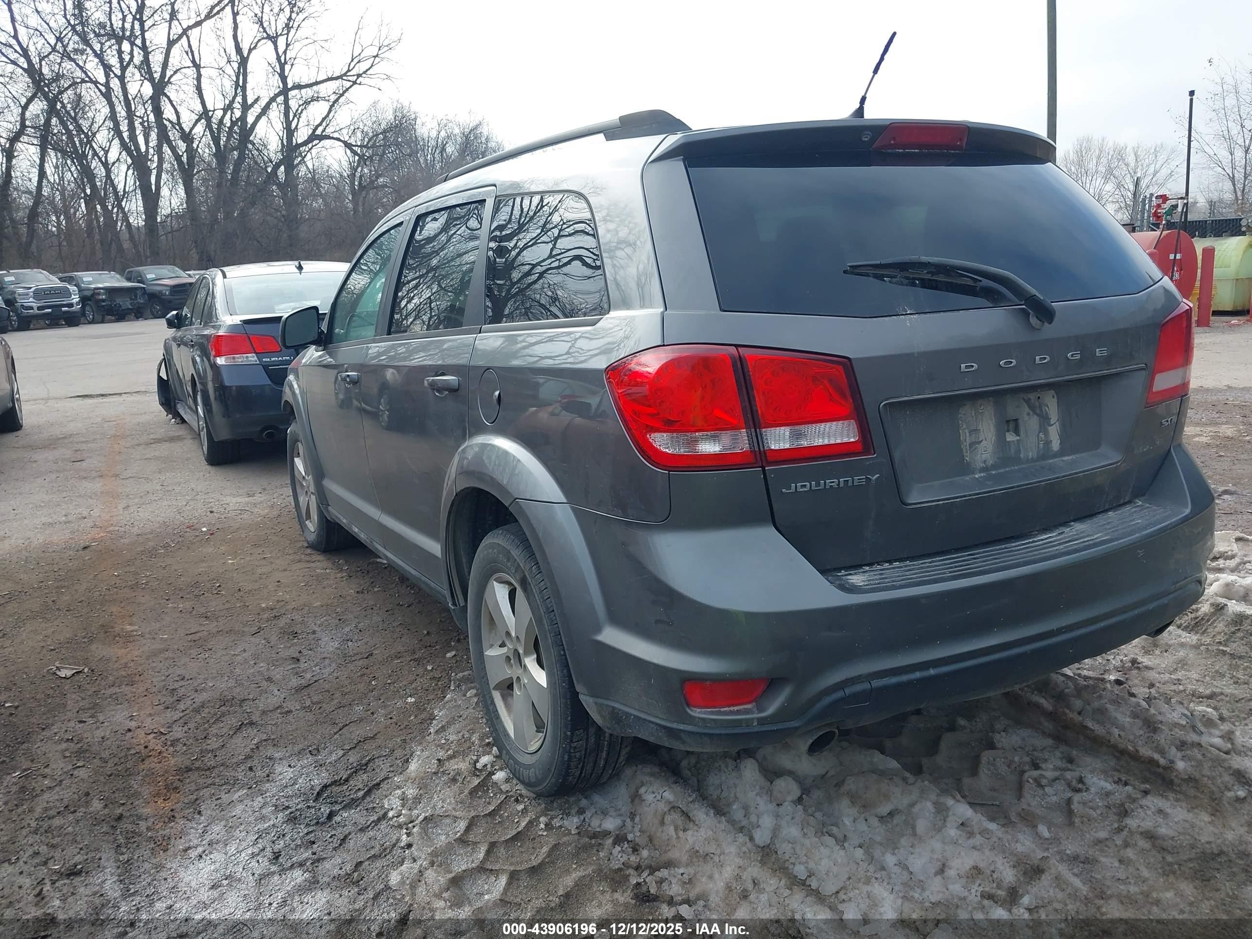 DODGE JOURNEY image 3