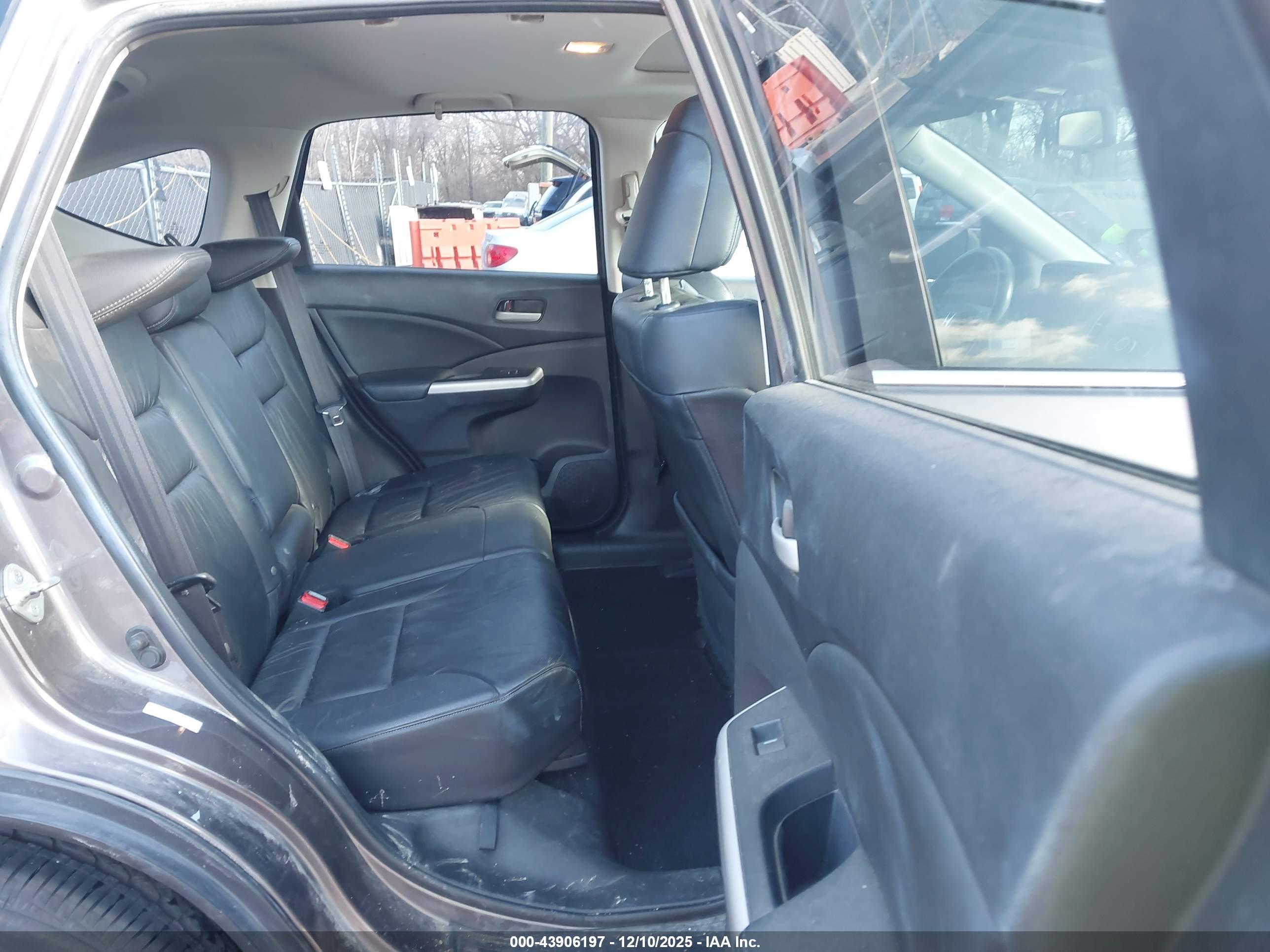 HONDA CR-V image 8