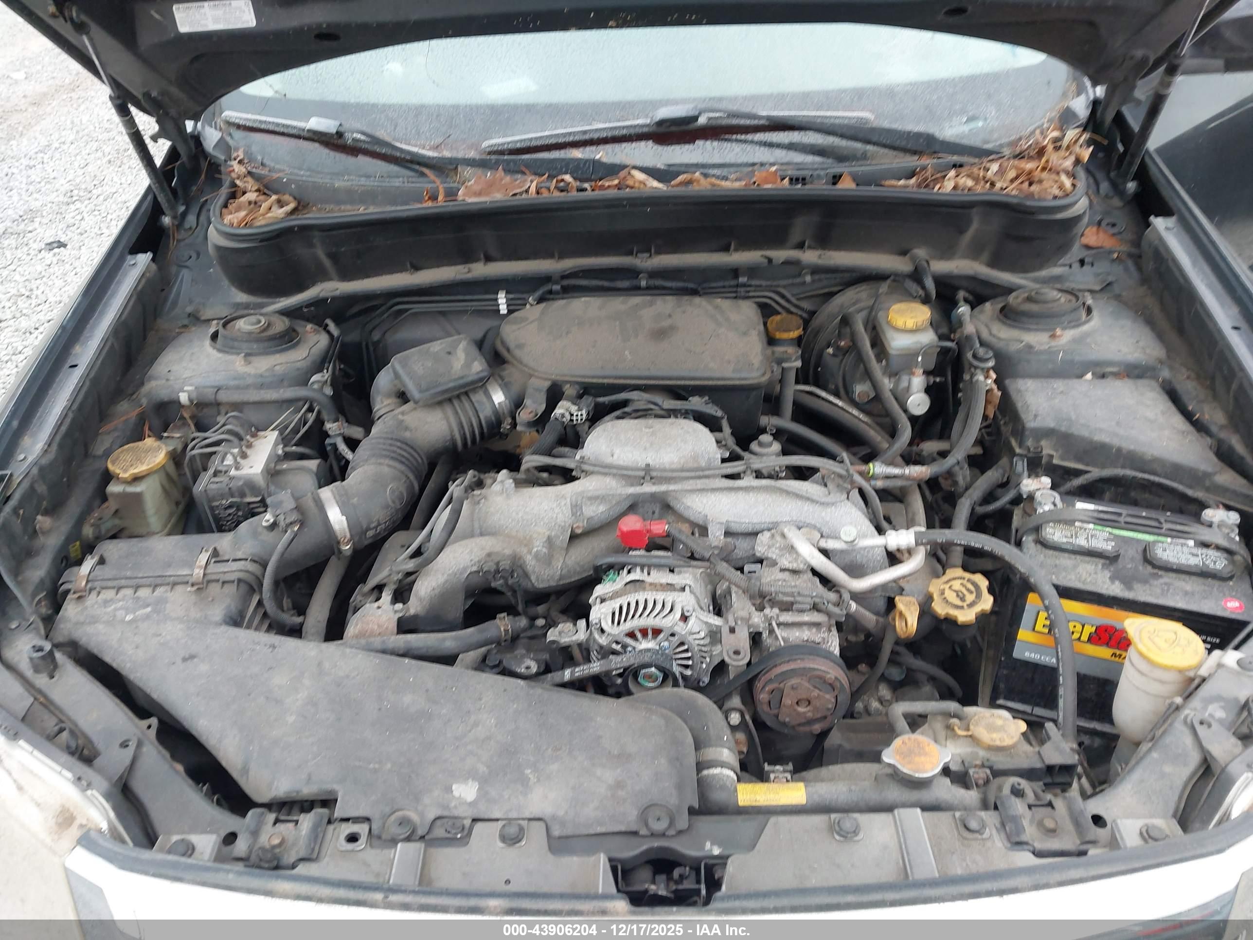 SUBARU FORESTER image 10