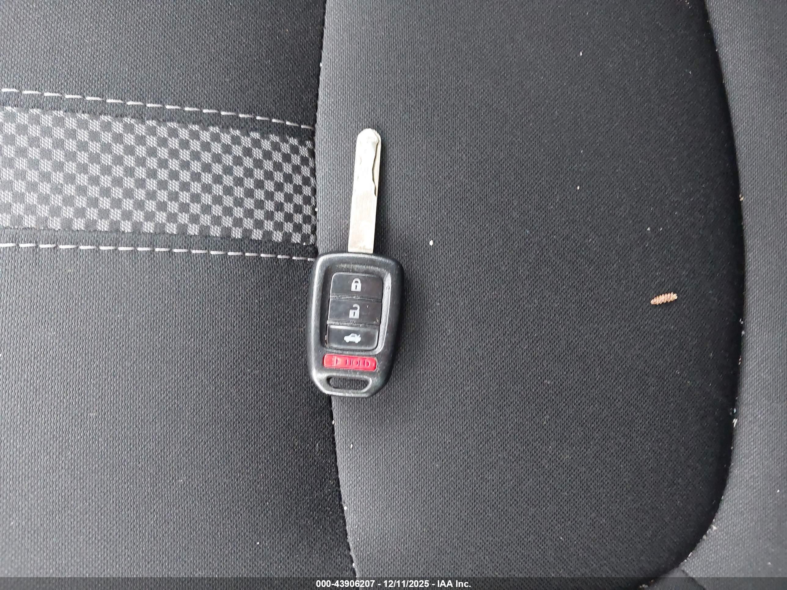 HONDA CIVIC image 11