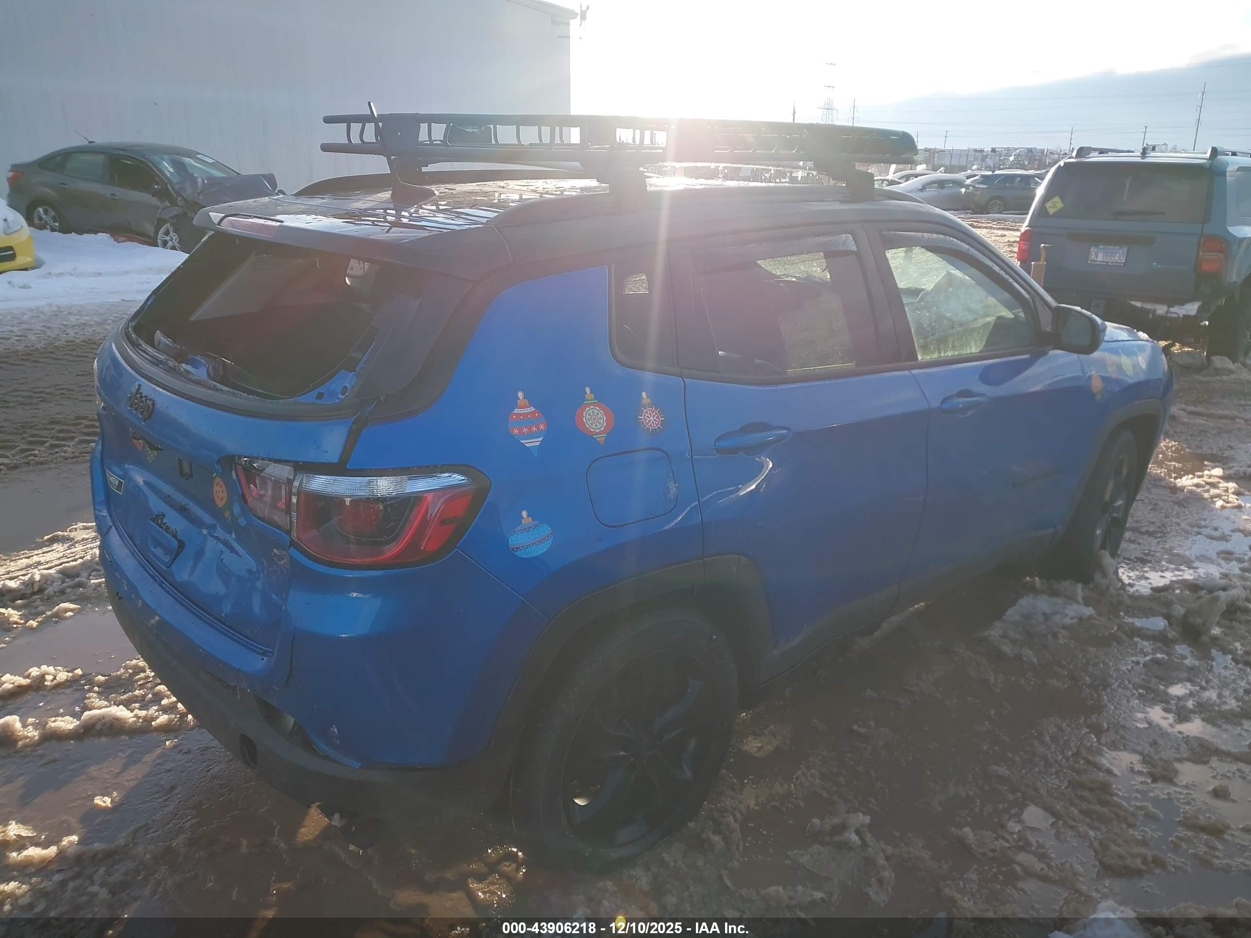 JEEP COMPASS image 4