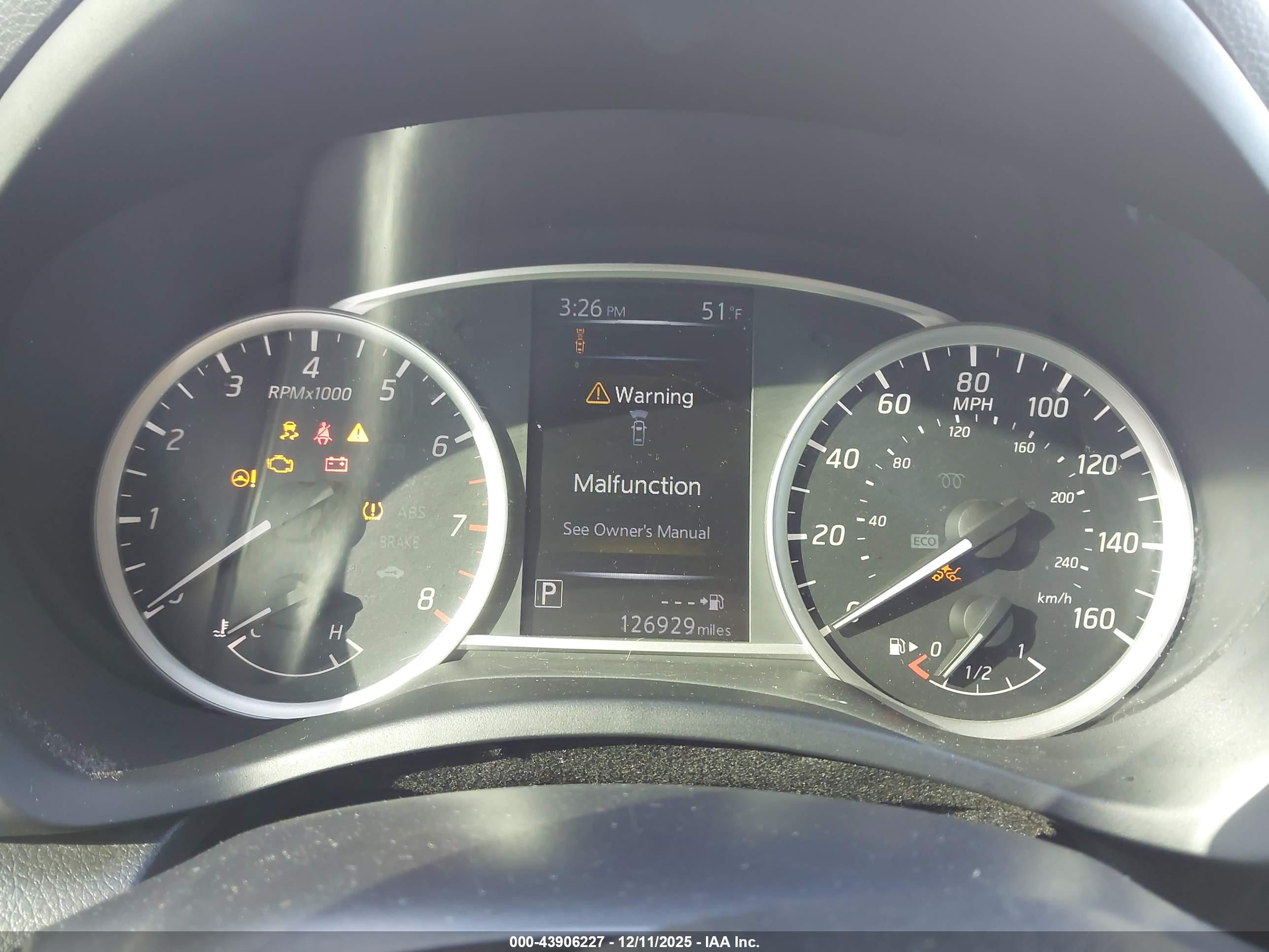 NISSAN SENTRA image 7