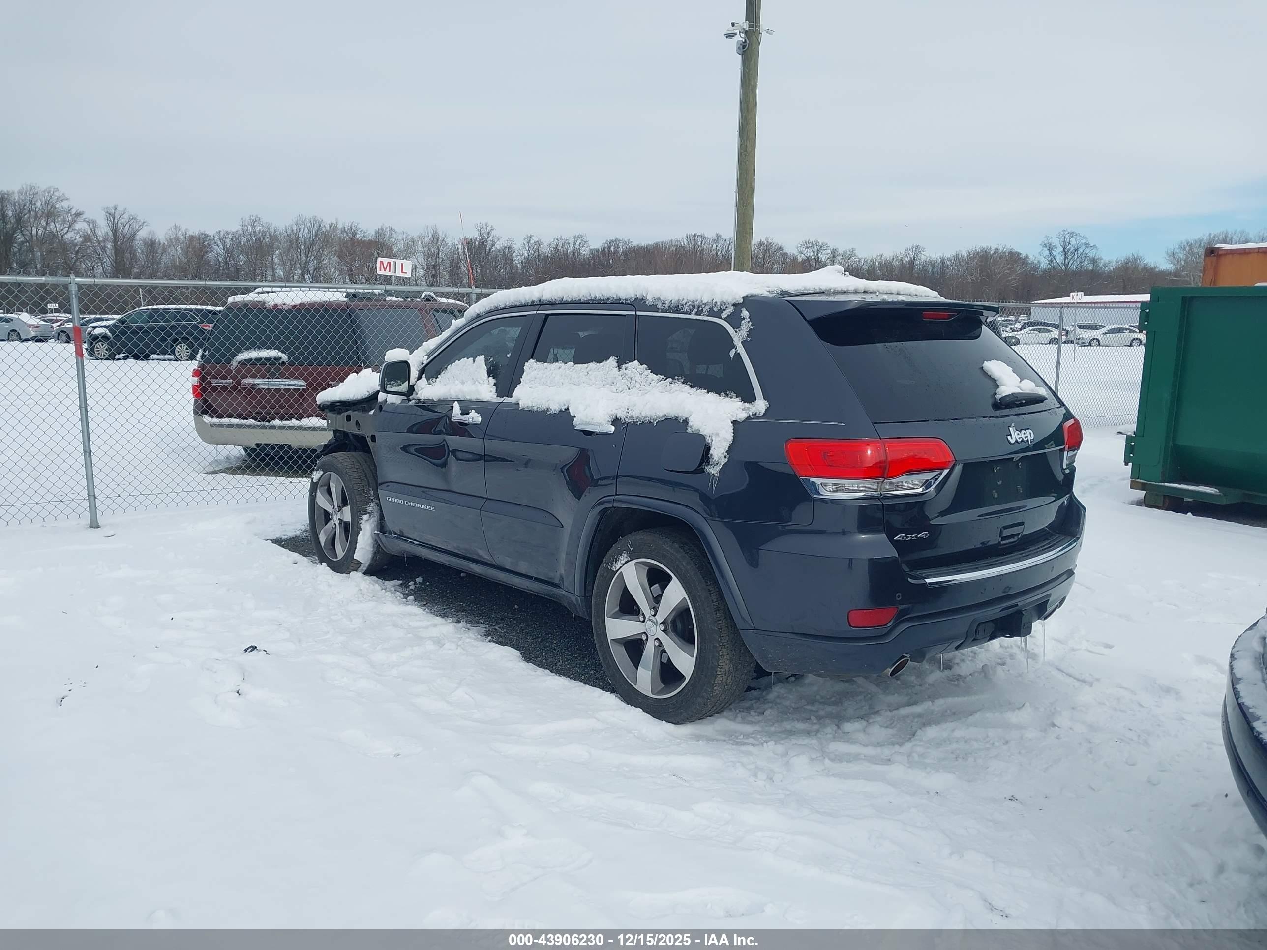 JEEP GRAND image 3