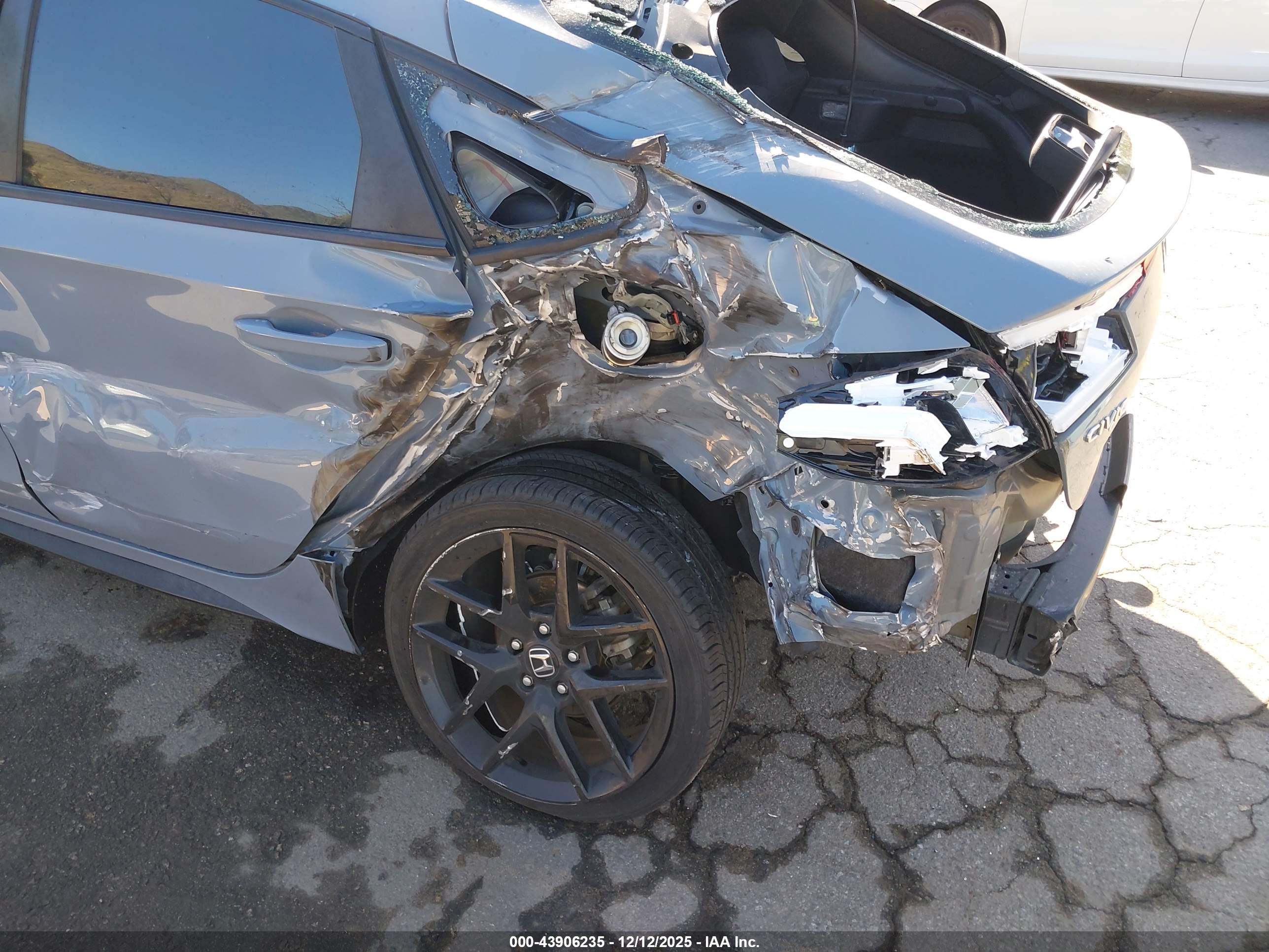 HONDA CIVIC image 6