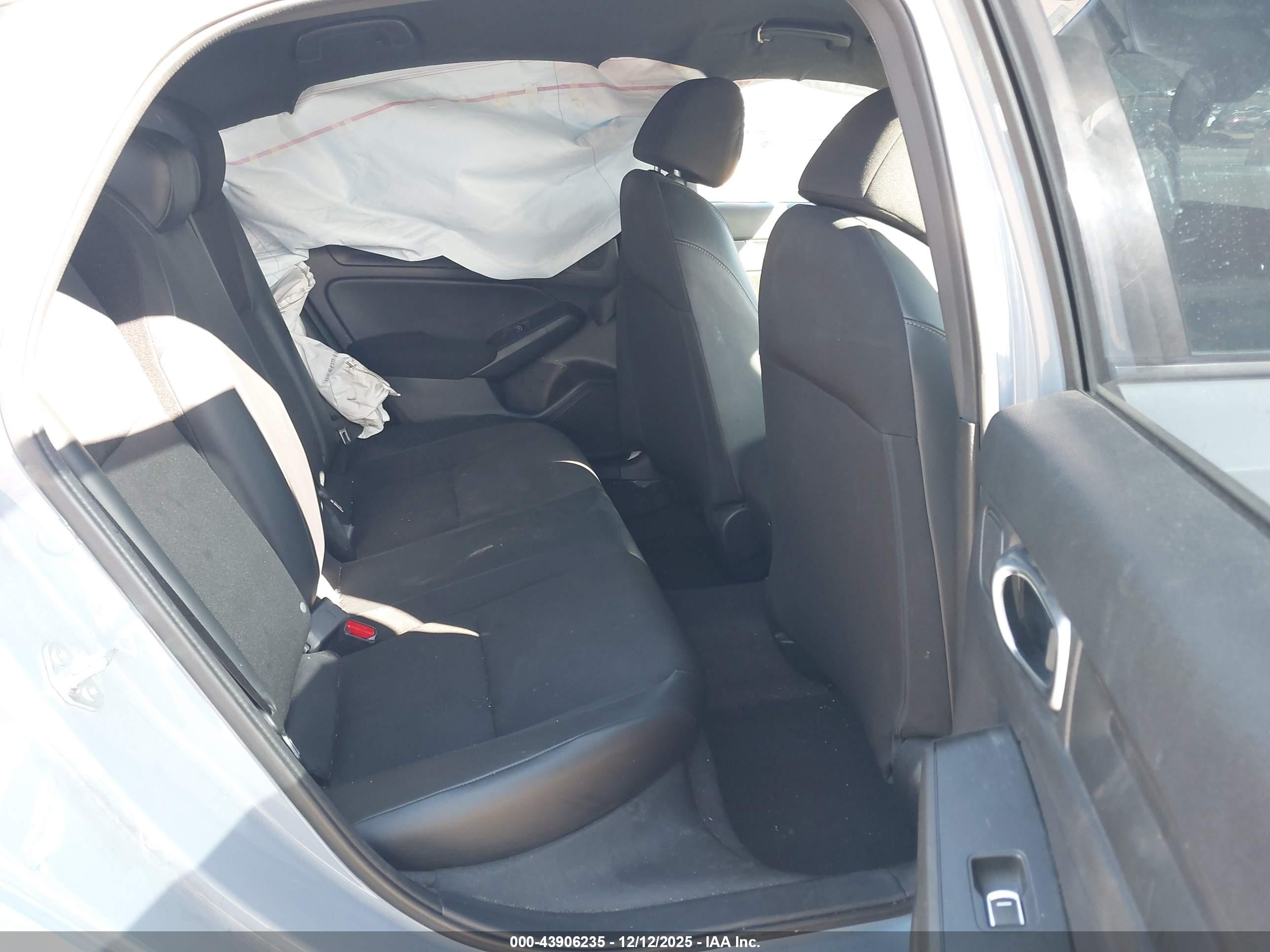 HONDA CIVIC image 8