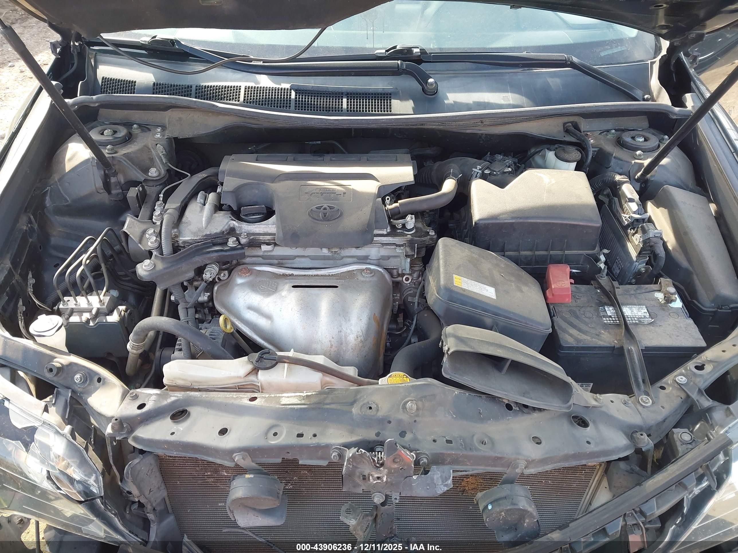 TOYOTA CAMRY image 10