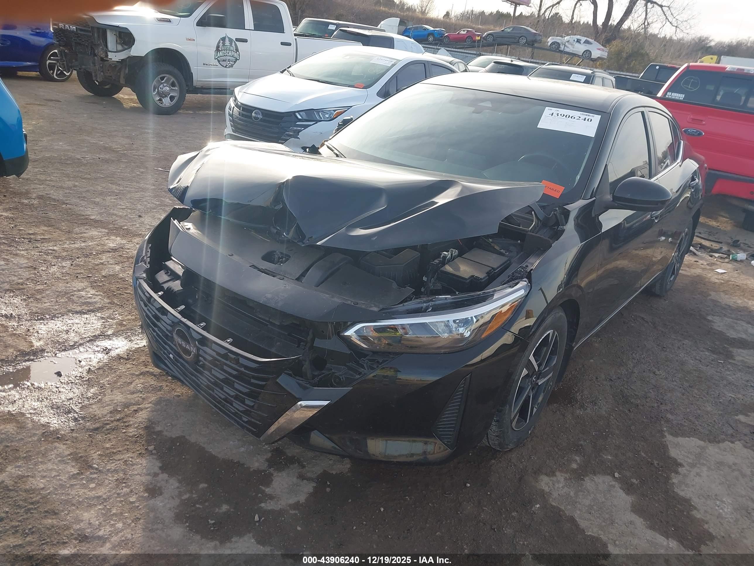 NISSAN SENTRA image 2