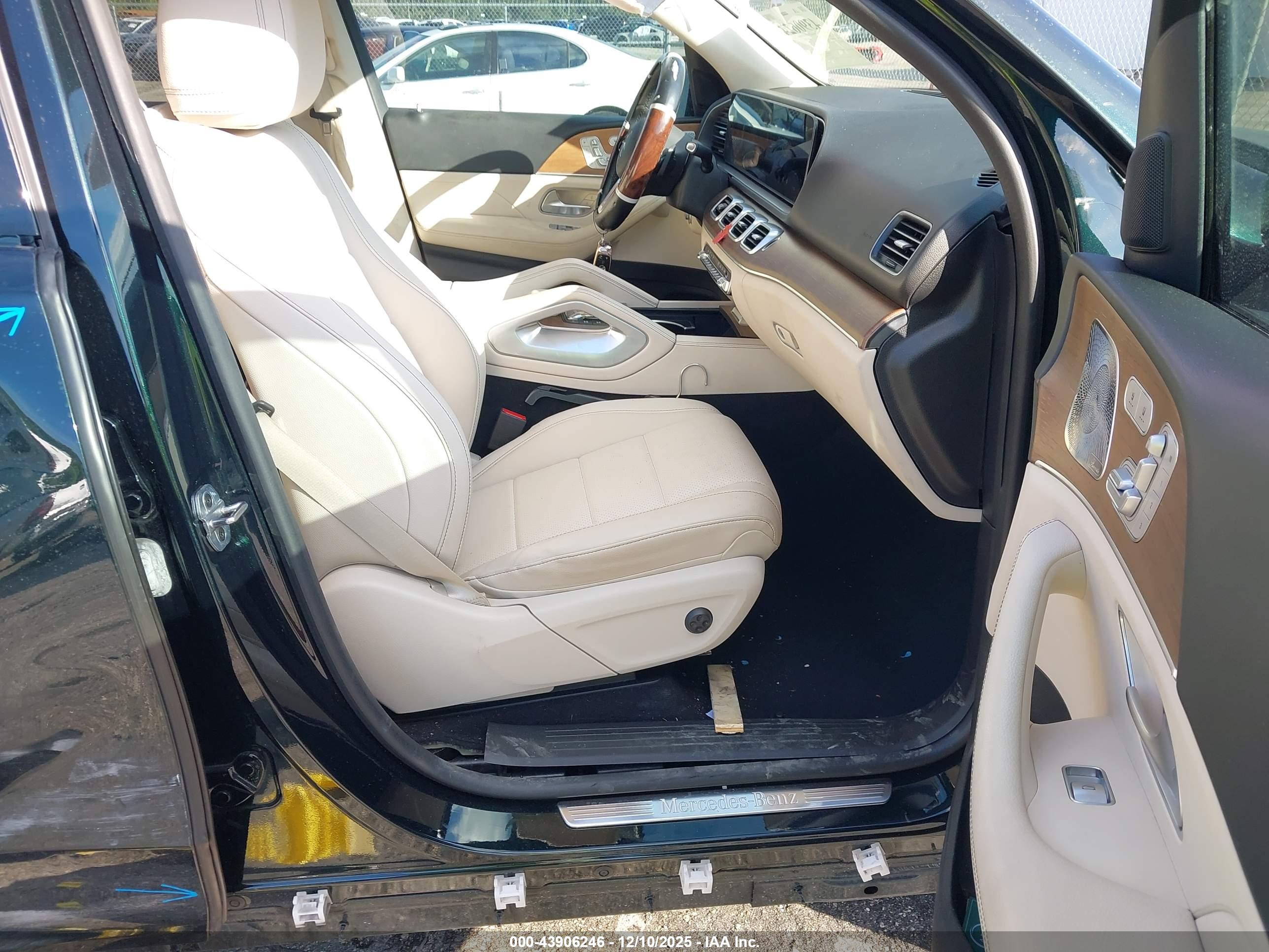 MERCEDES-BENZ GLE image 5