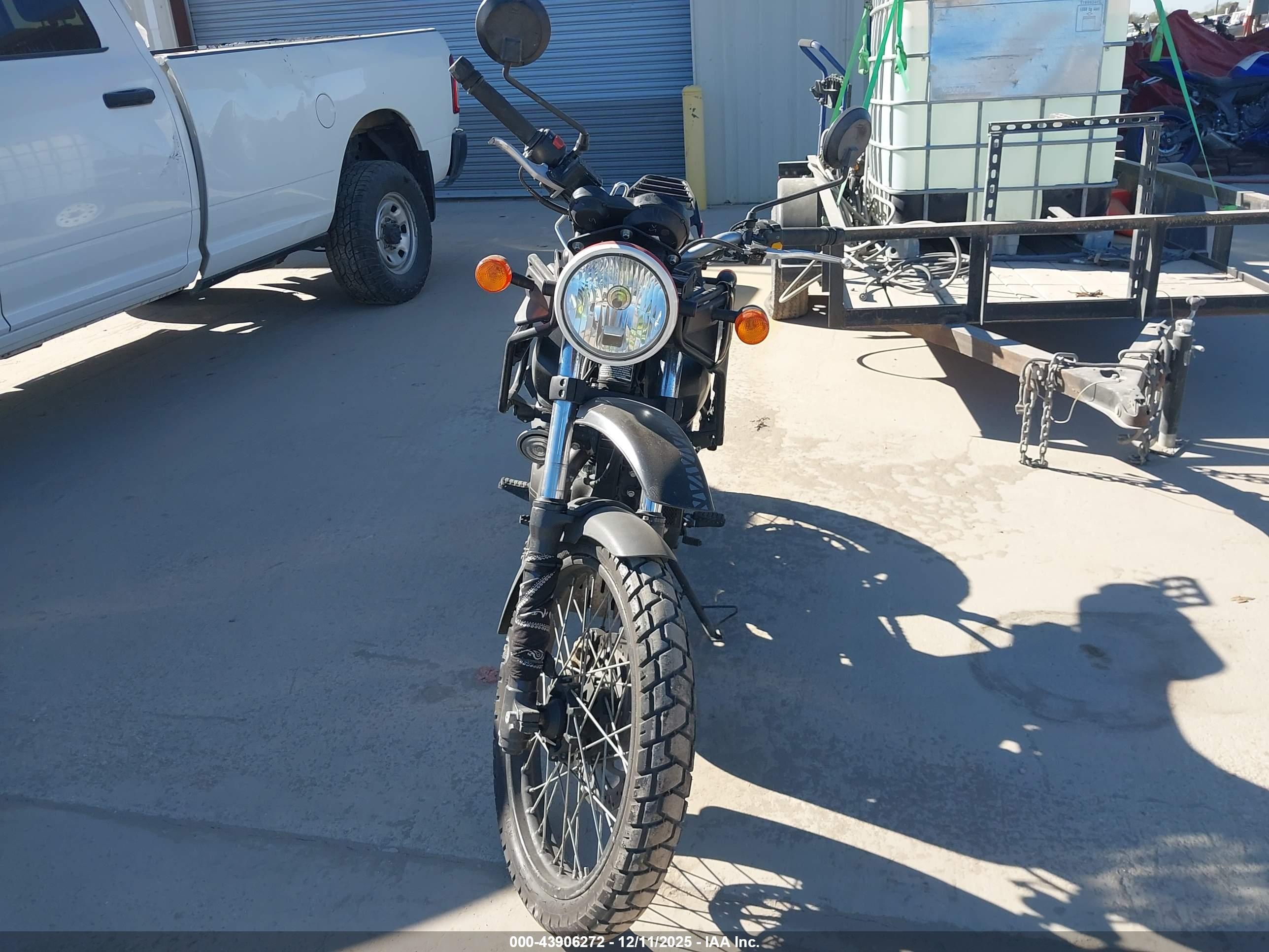 ROYAL ENFIELD image 5