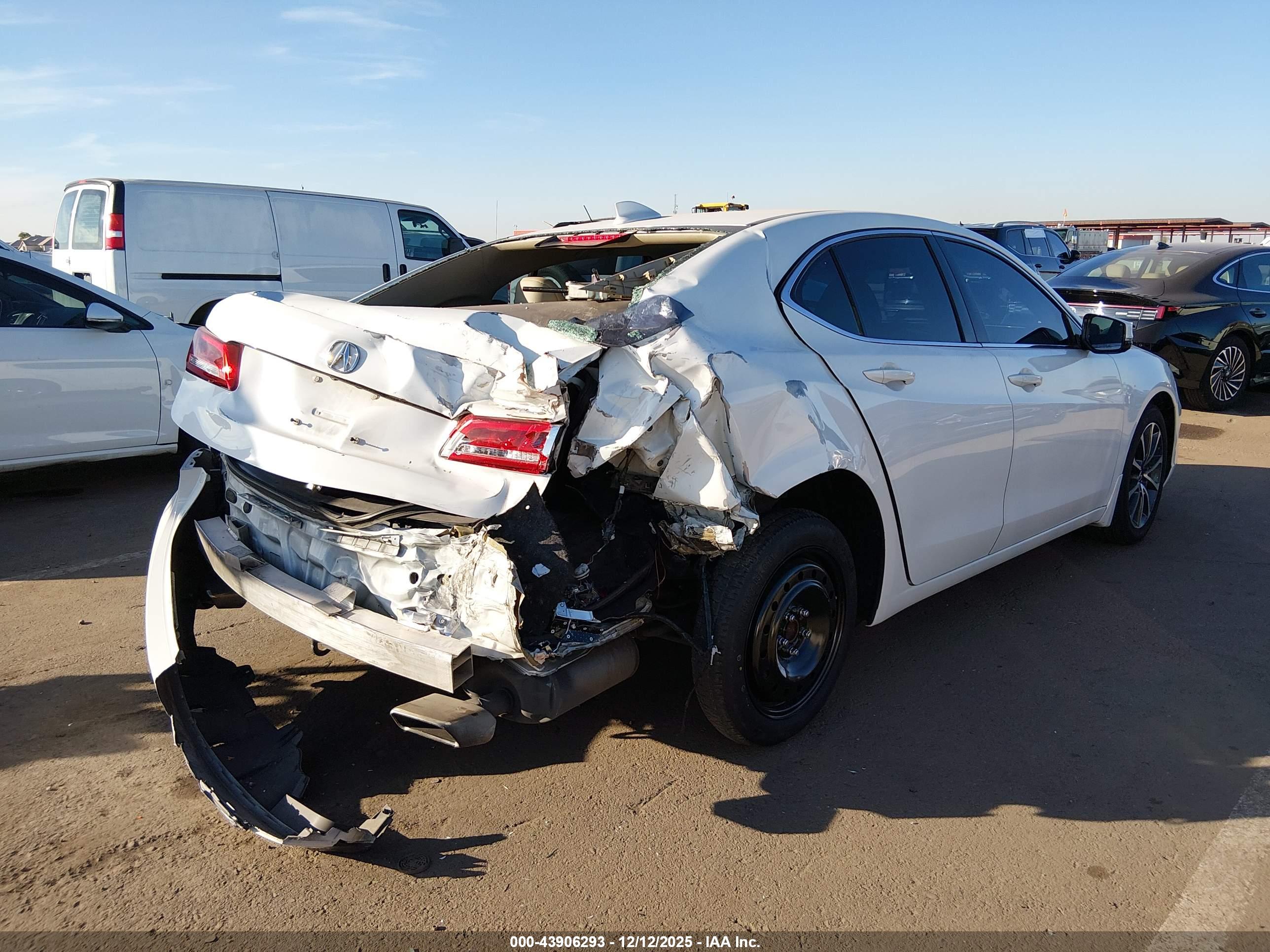 ACURA TLX image 6