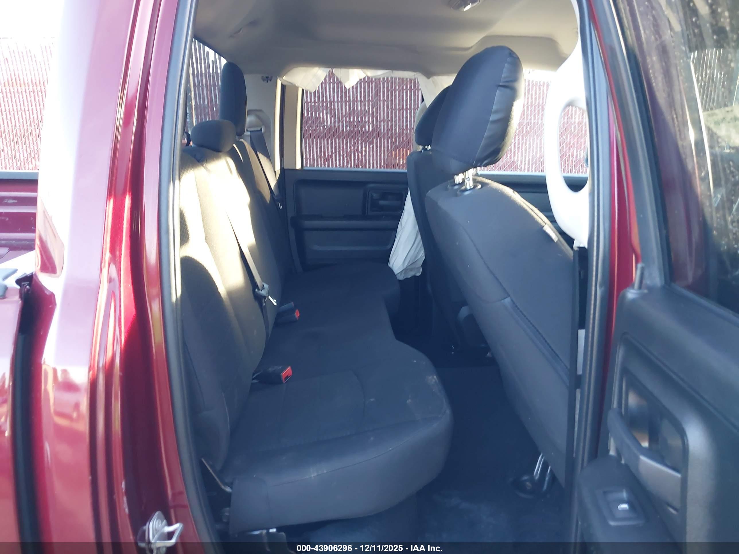 RAM 1500 image 8