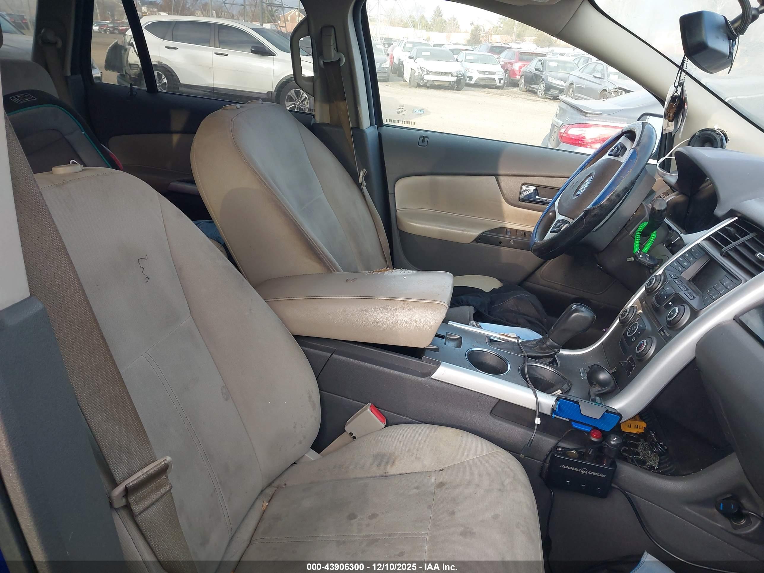 FORD EDGE image 5