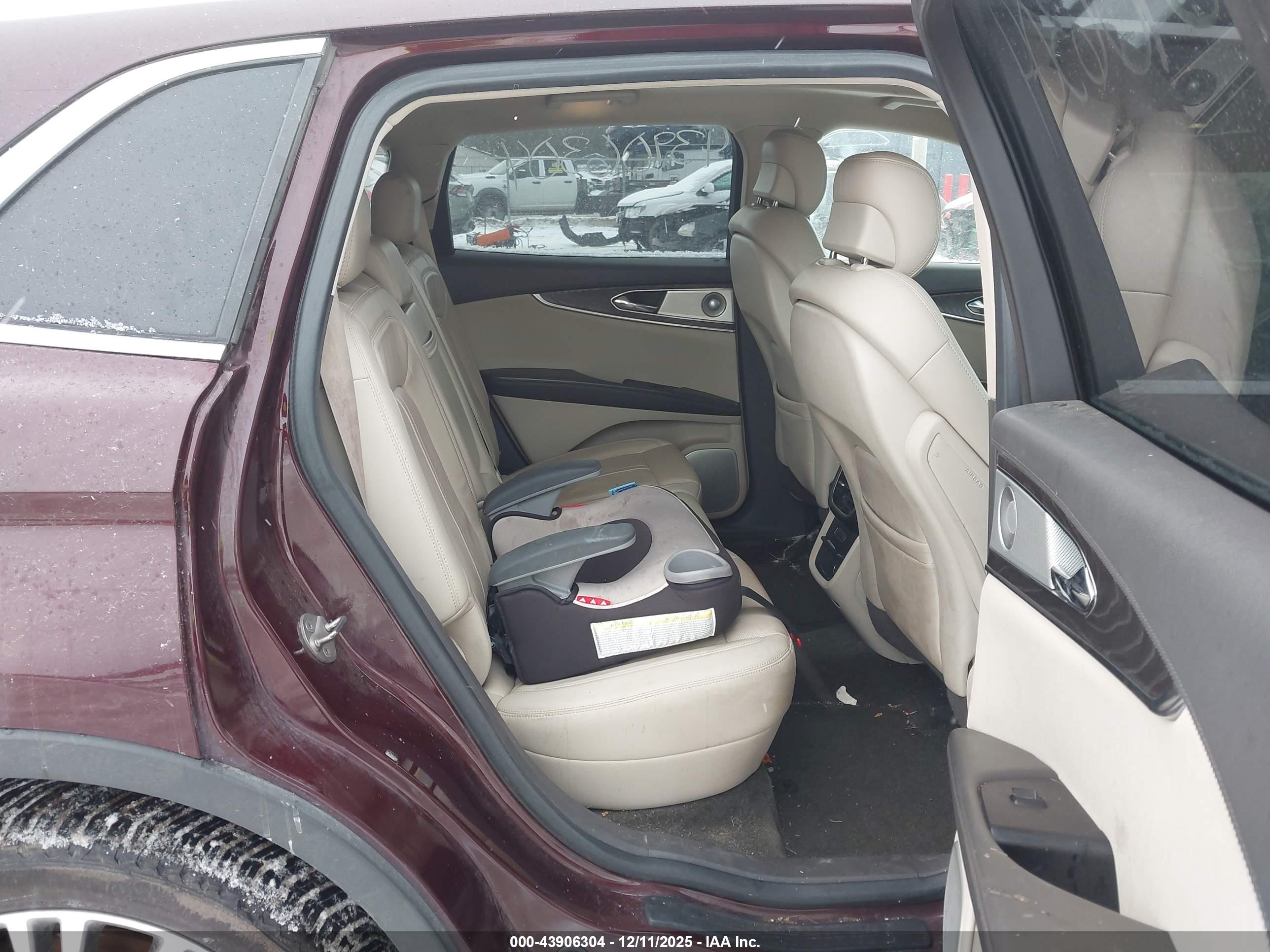 LINCOLN MKX image 8
