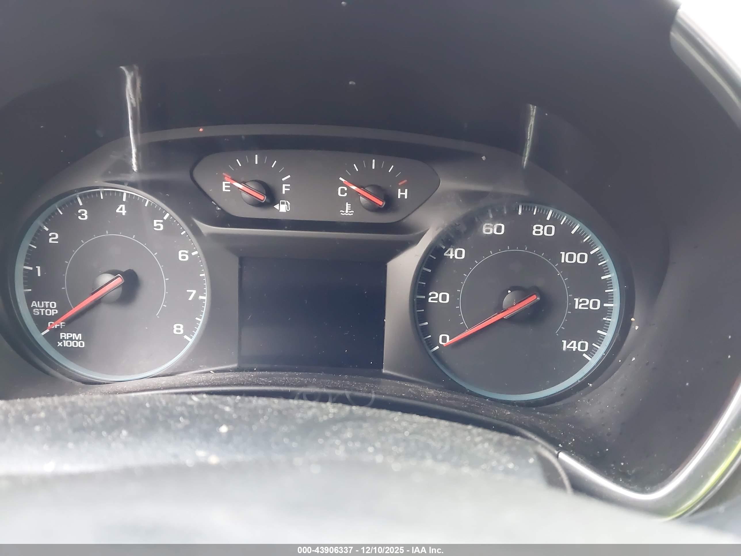 CHEVROLET EQUINOX image 7