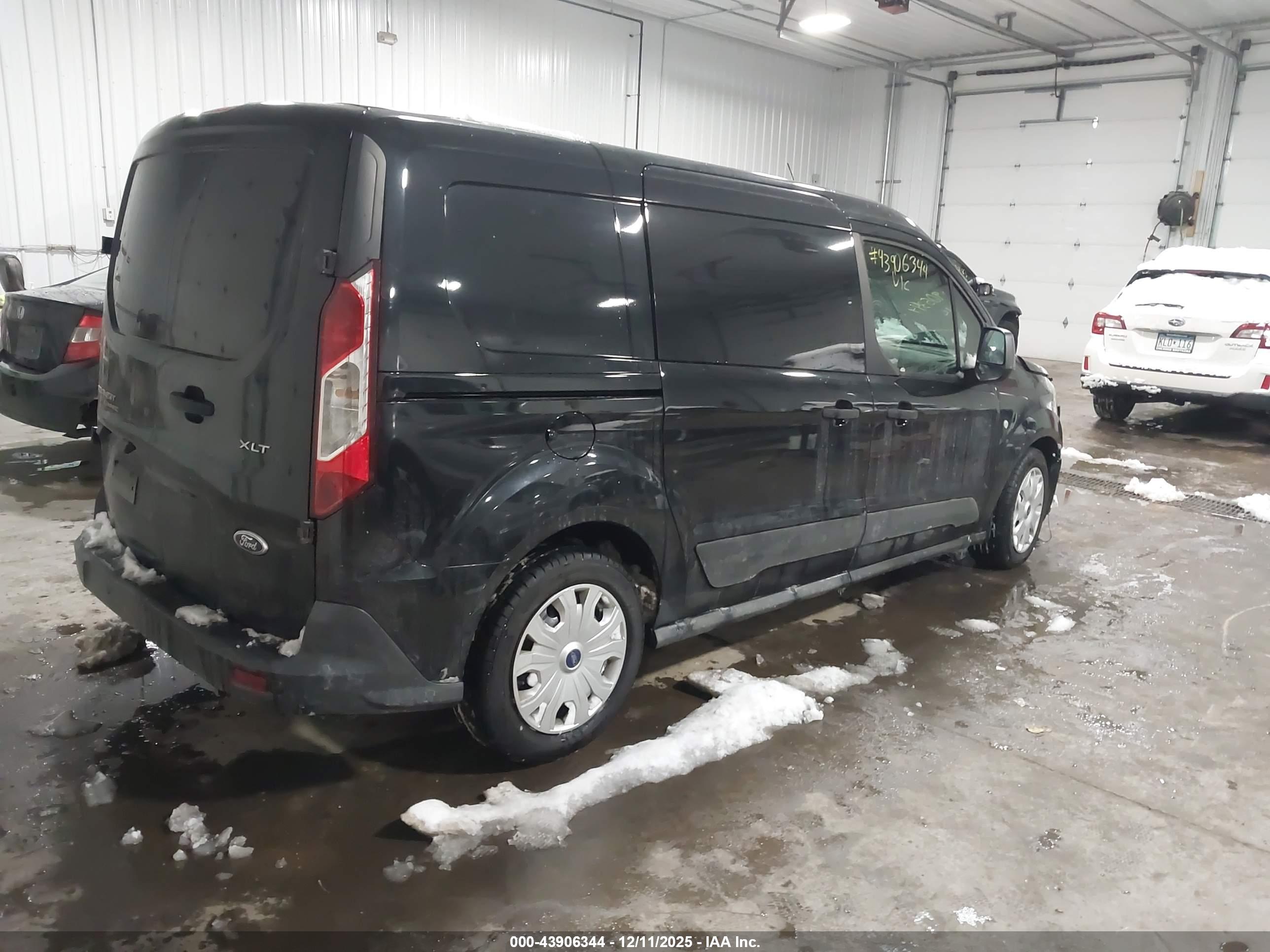 FORD TRANSIT image 4
