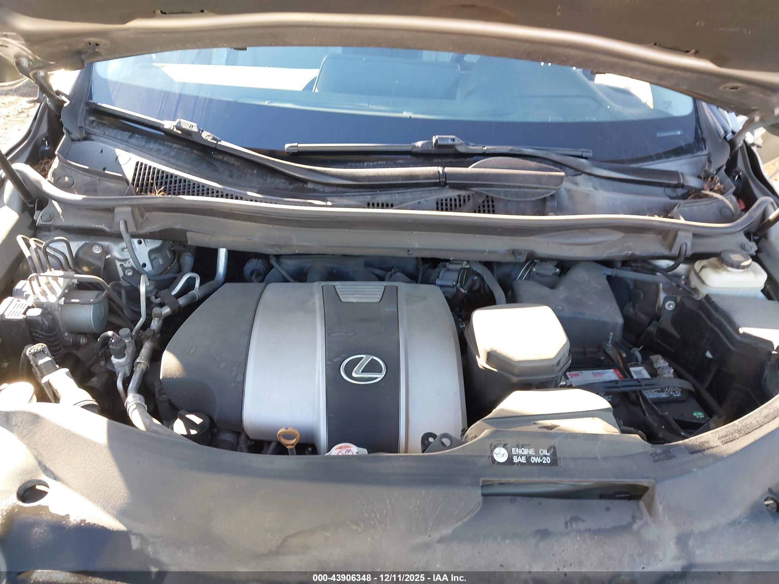 LEXUS RX image 10