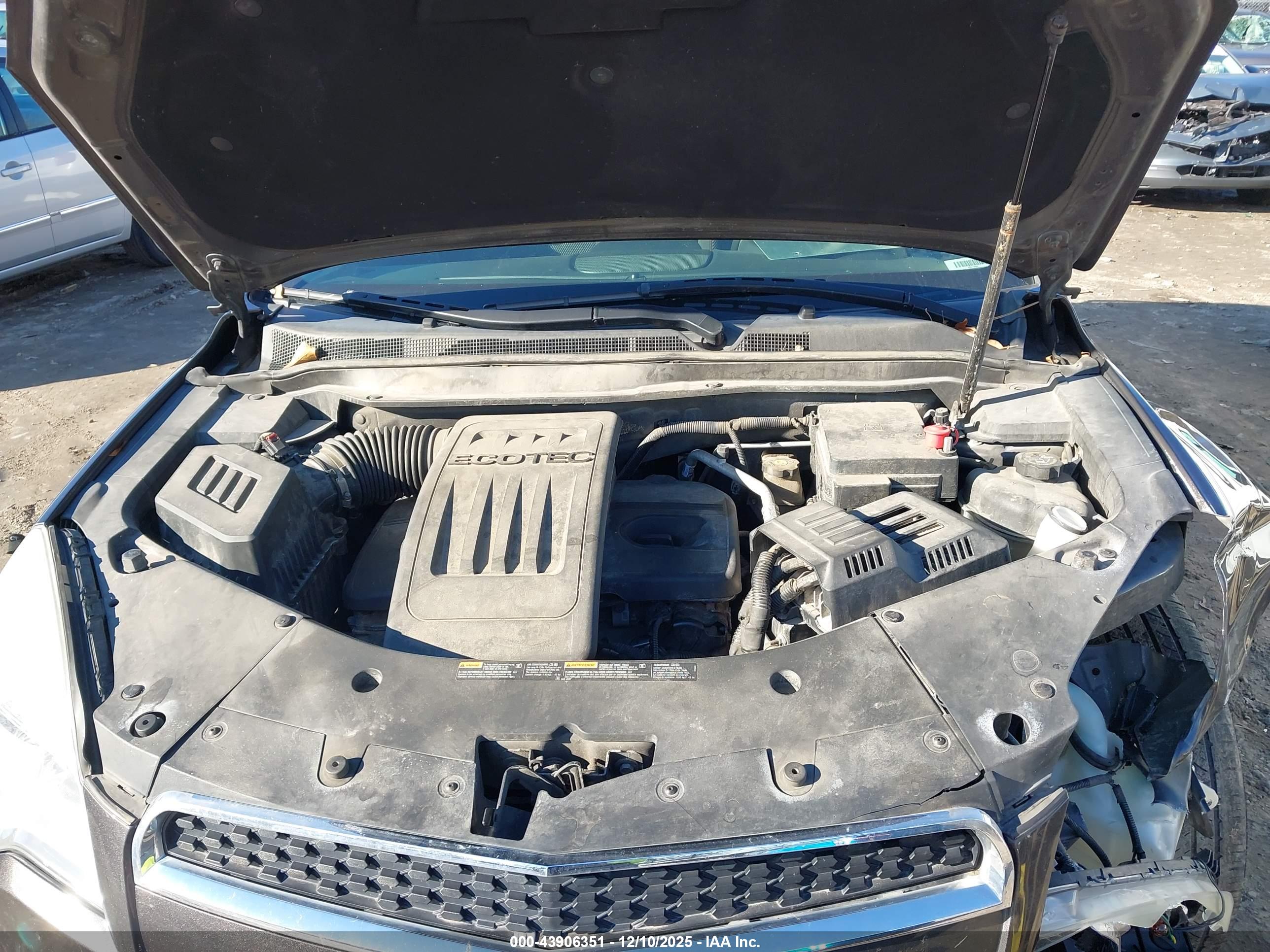 CHEVROLET EQUINOX image 10