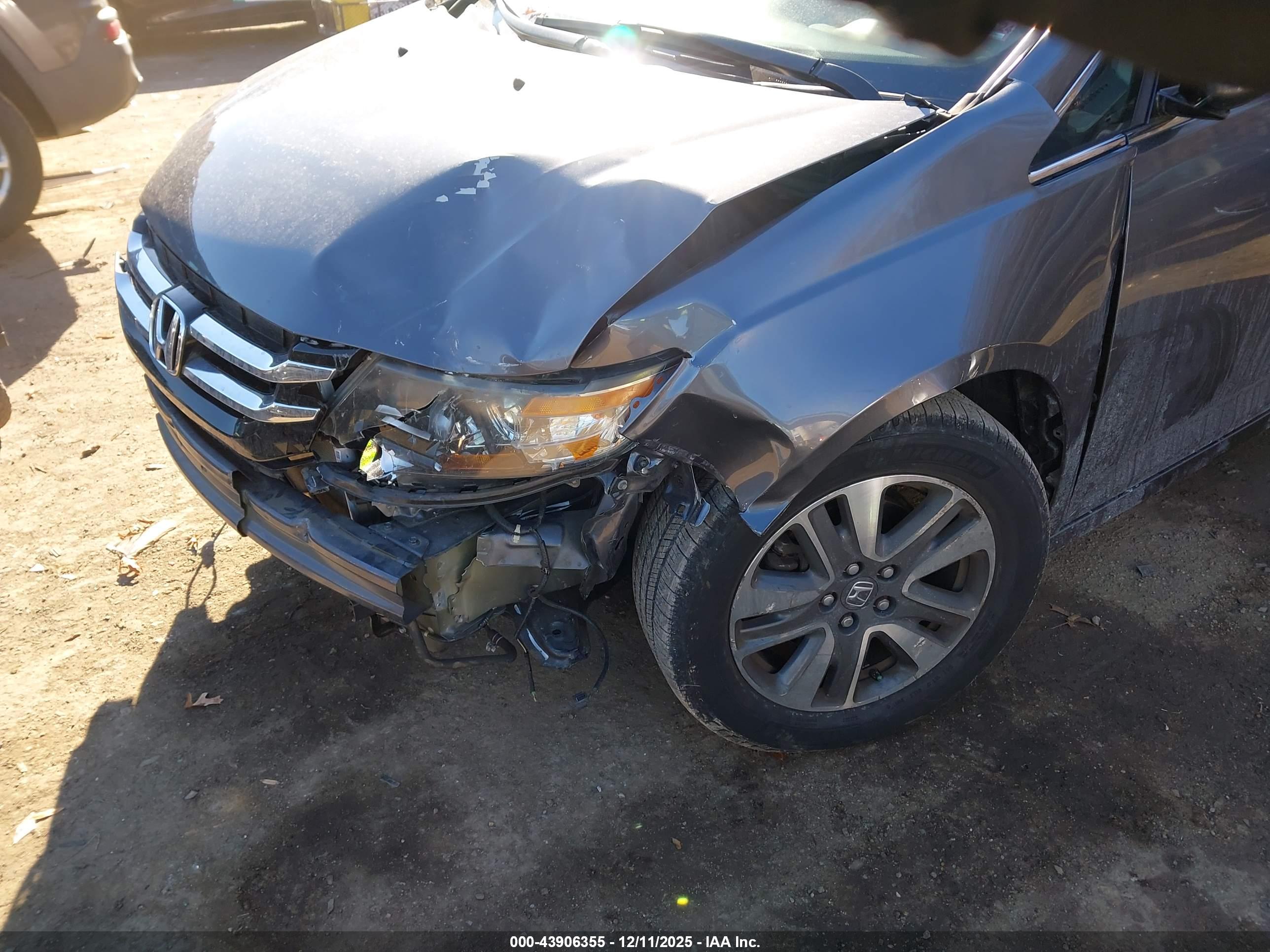 HONDA ODYSSEY image 6