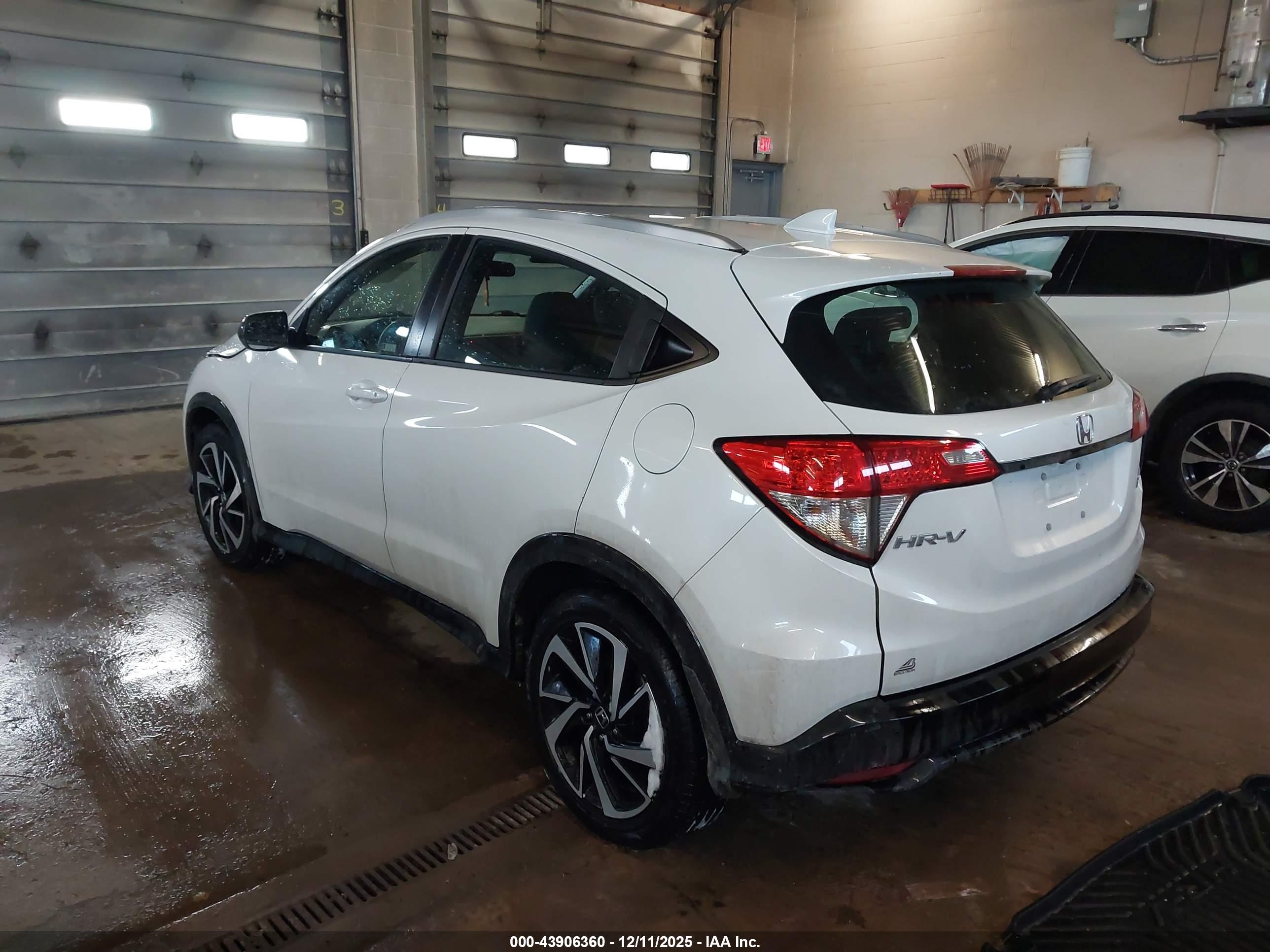 HONDA HR-V image 3