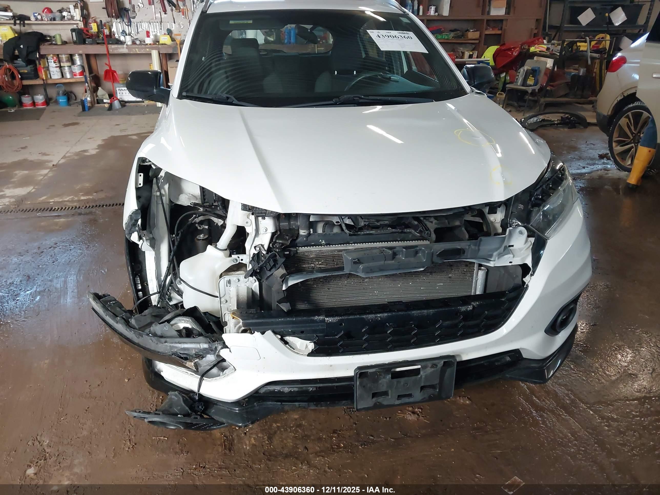 HONDA HR-V image 6