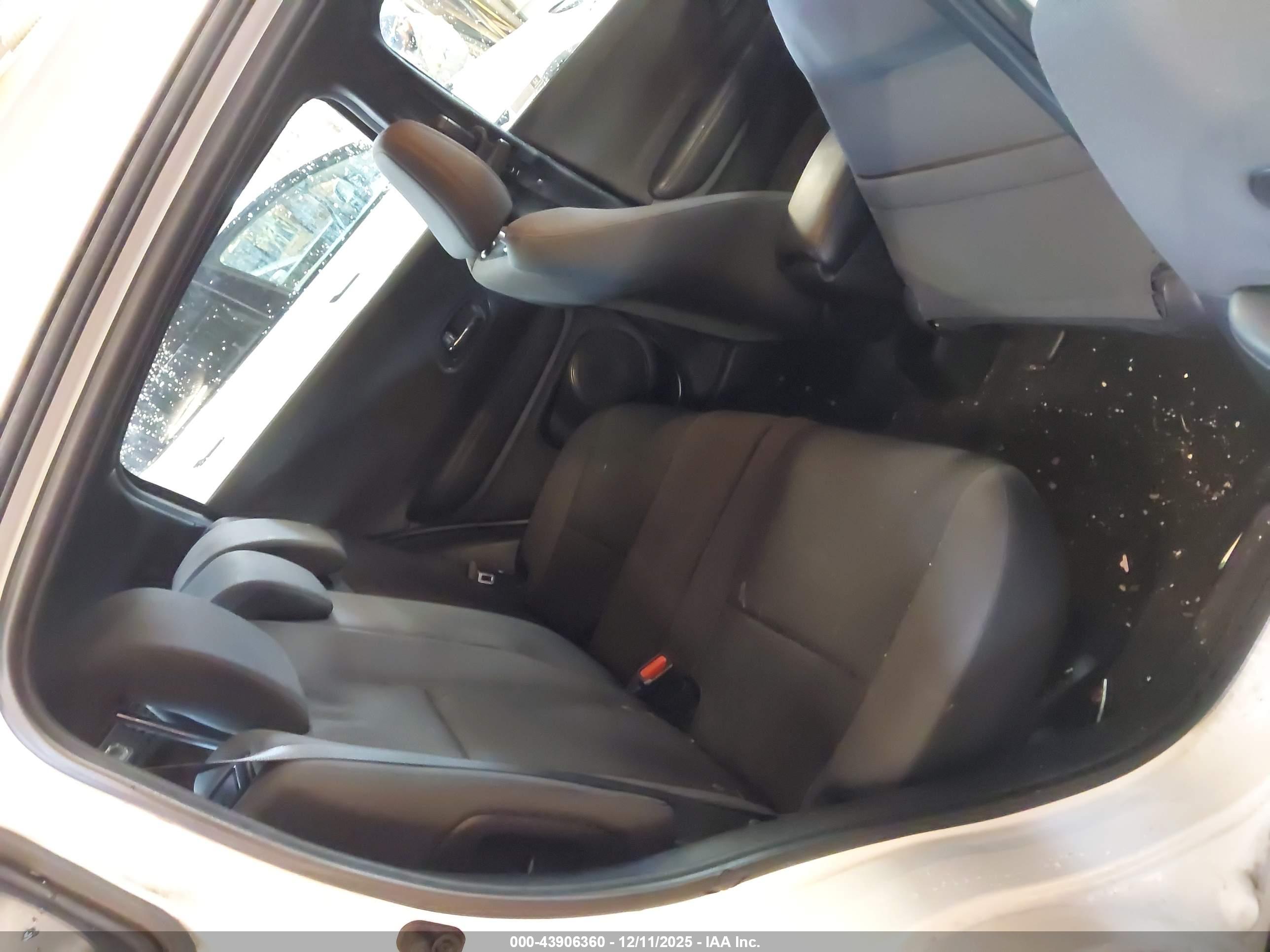 HONDA HR-V image 8