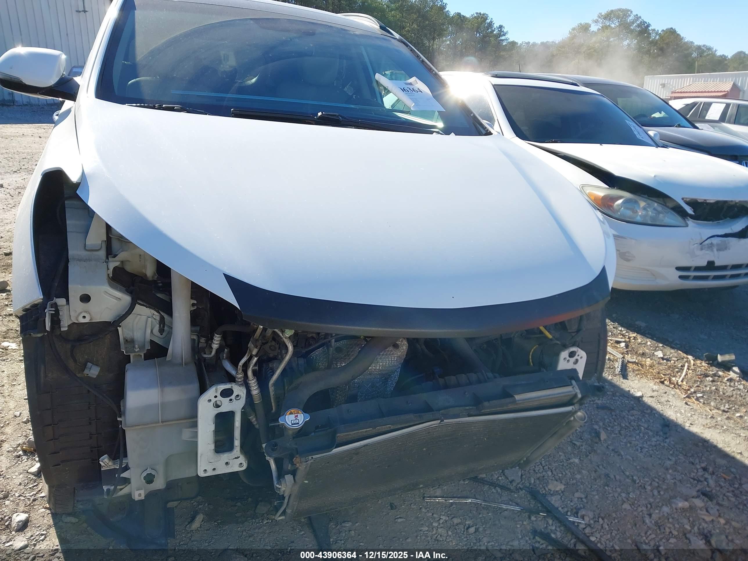 HYUNDAI SANTA image 6