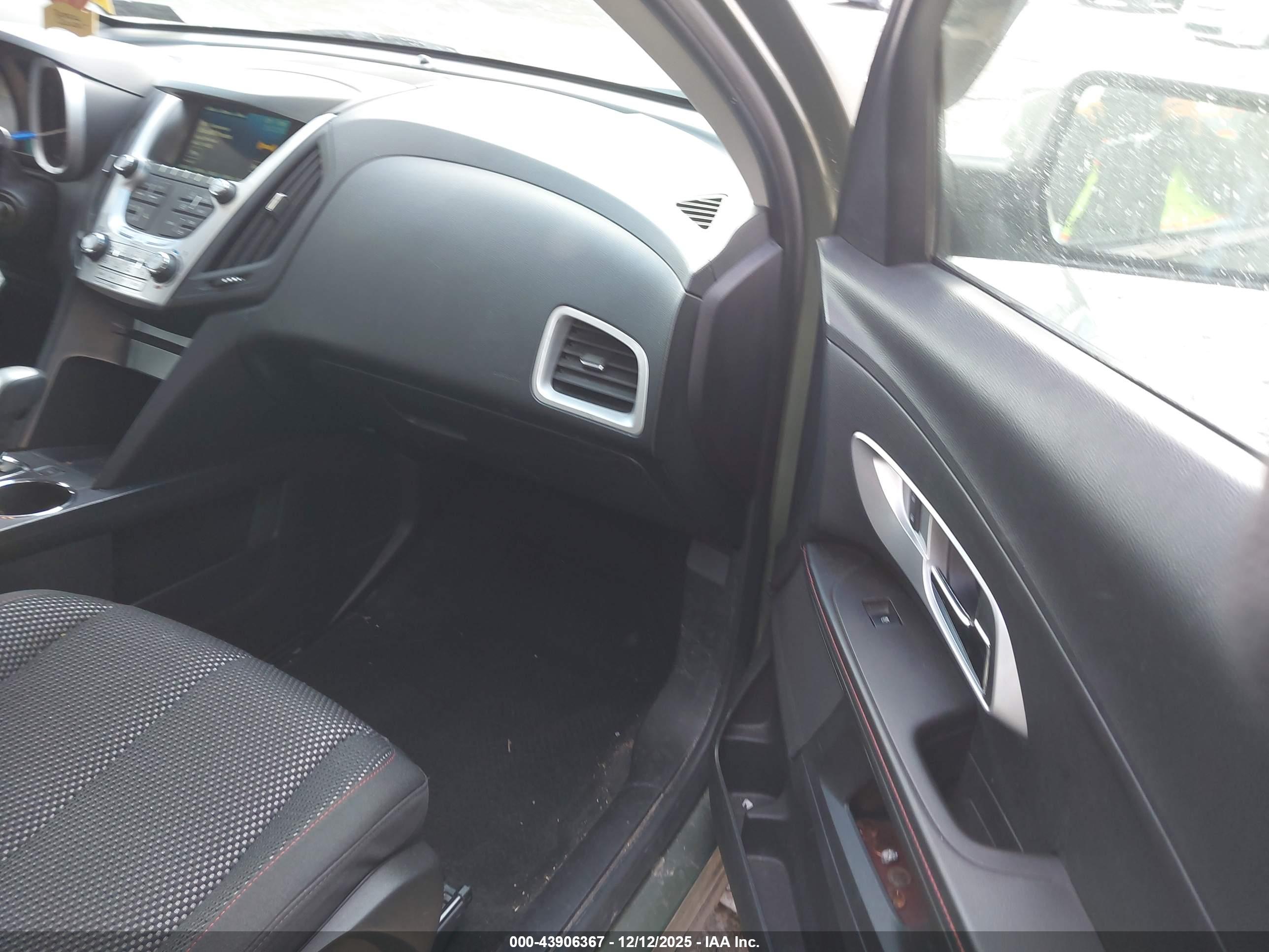 CHEVROLET EQUINOX image 5
