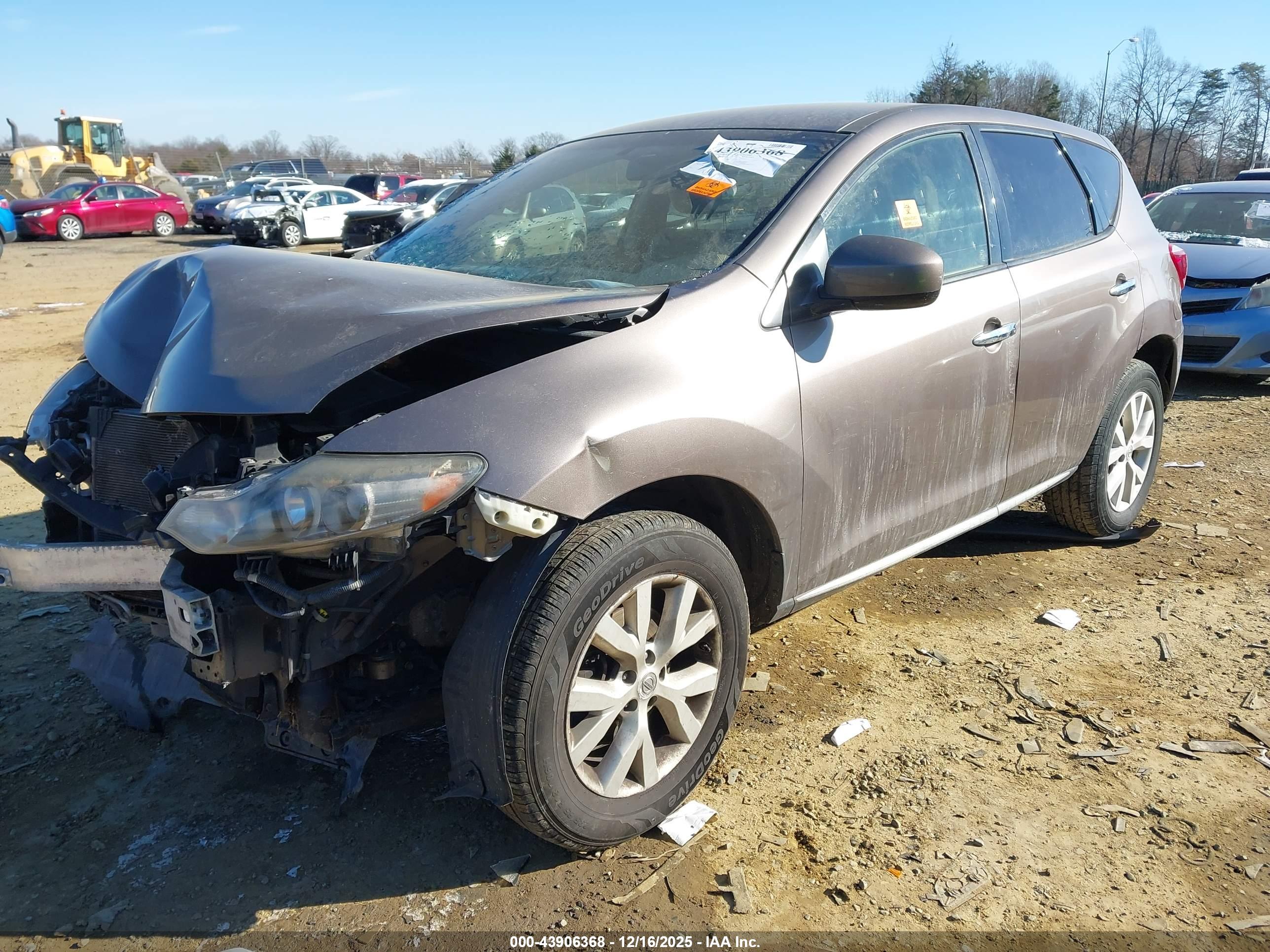 NISSAN MURANO image 2