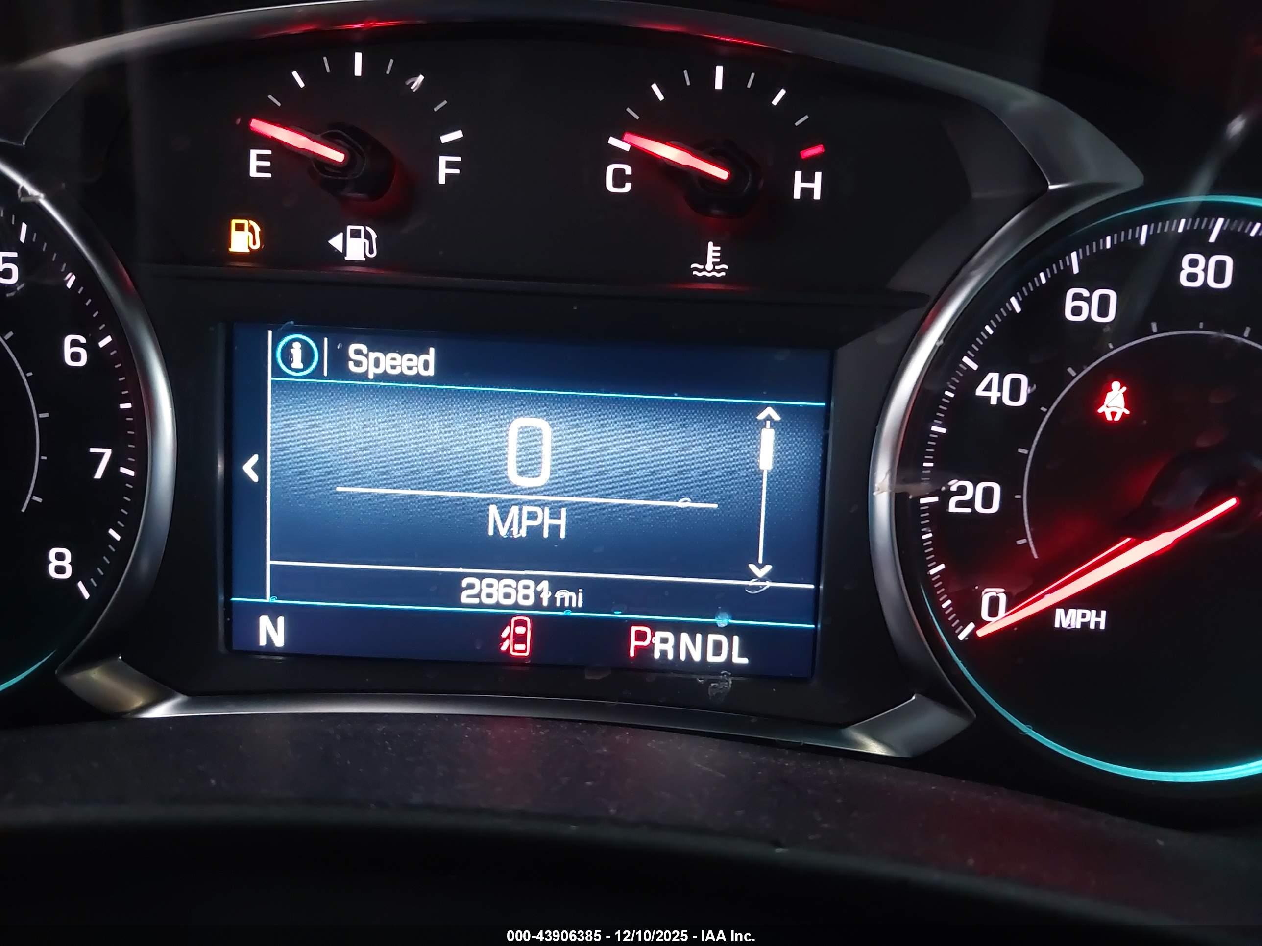 CHEVROLET EQUINOX image 7