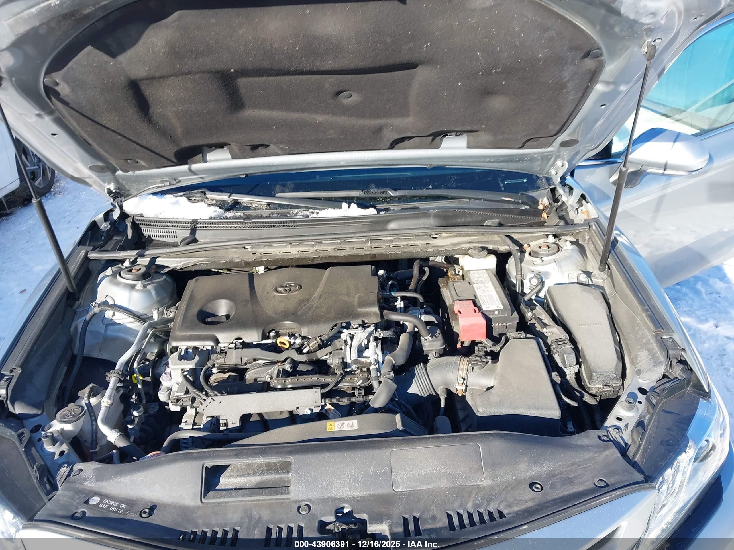 TOYOTA CAMRY image 10
