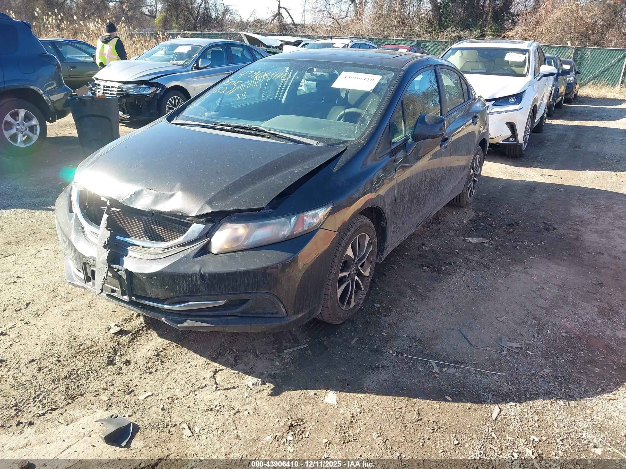 HONDA CIVIC image 2