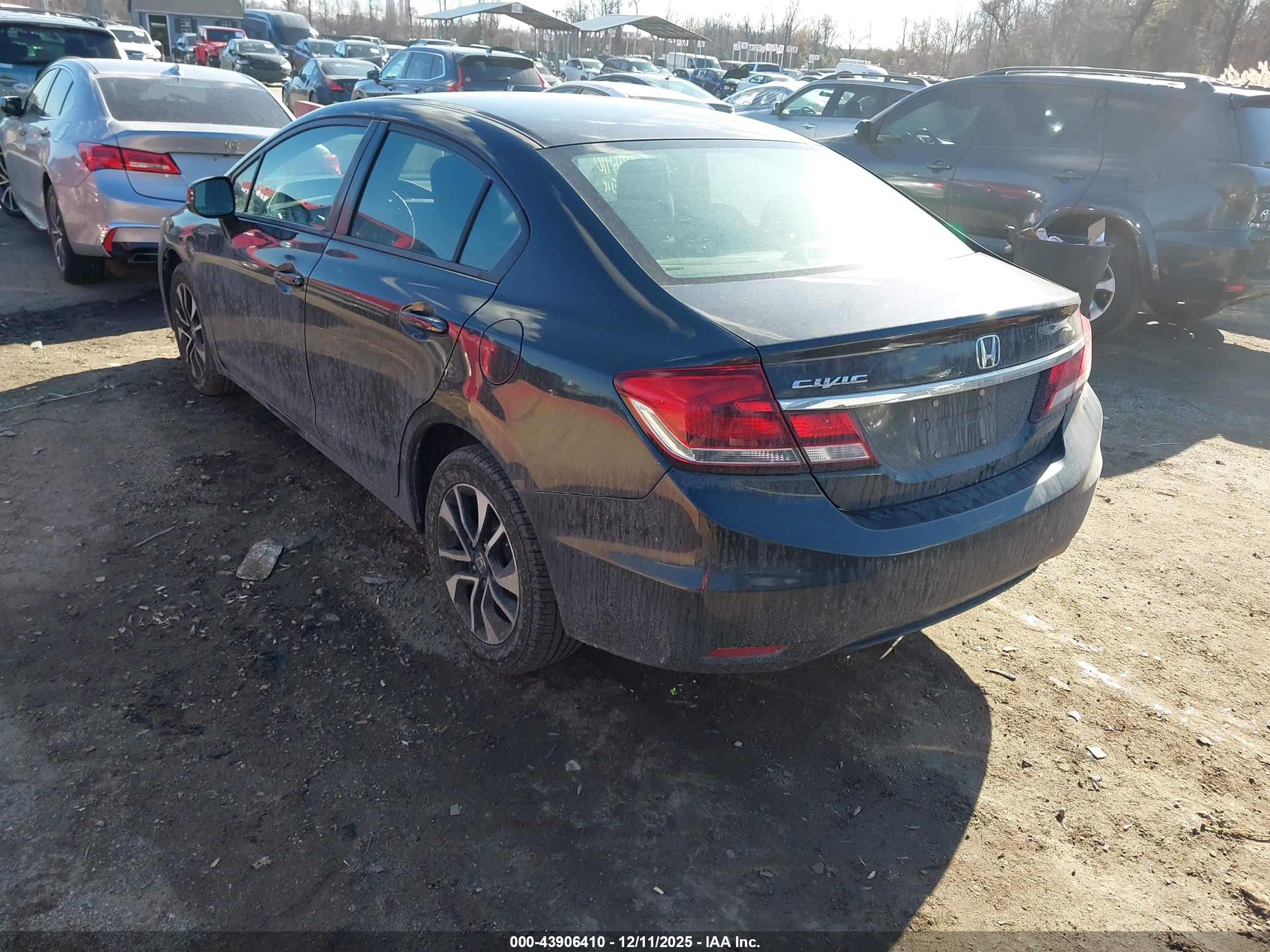 HONDA CIVIC image 3