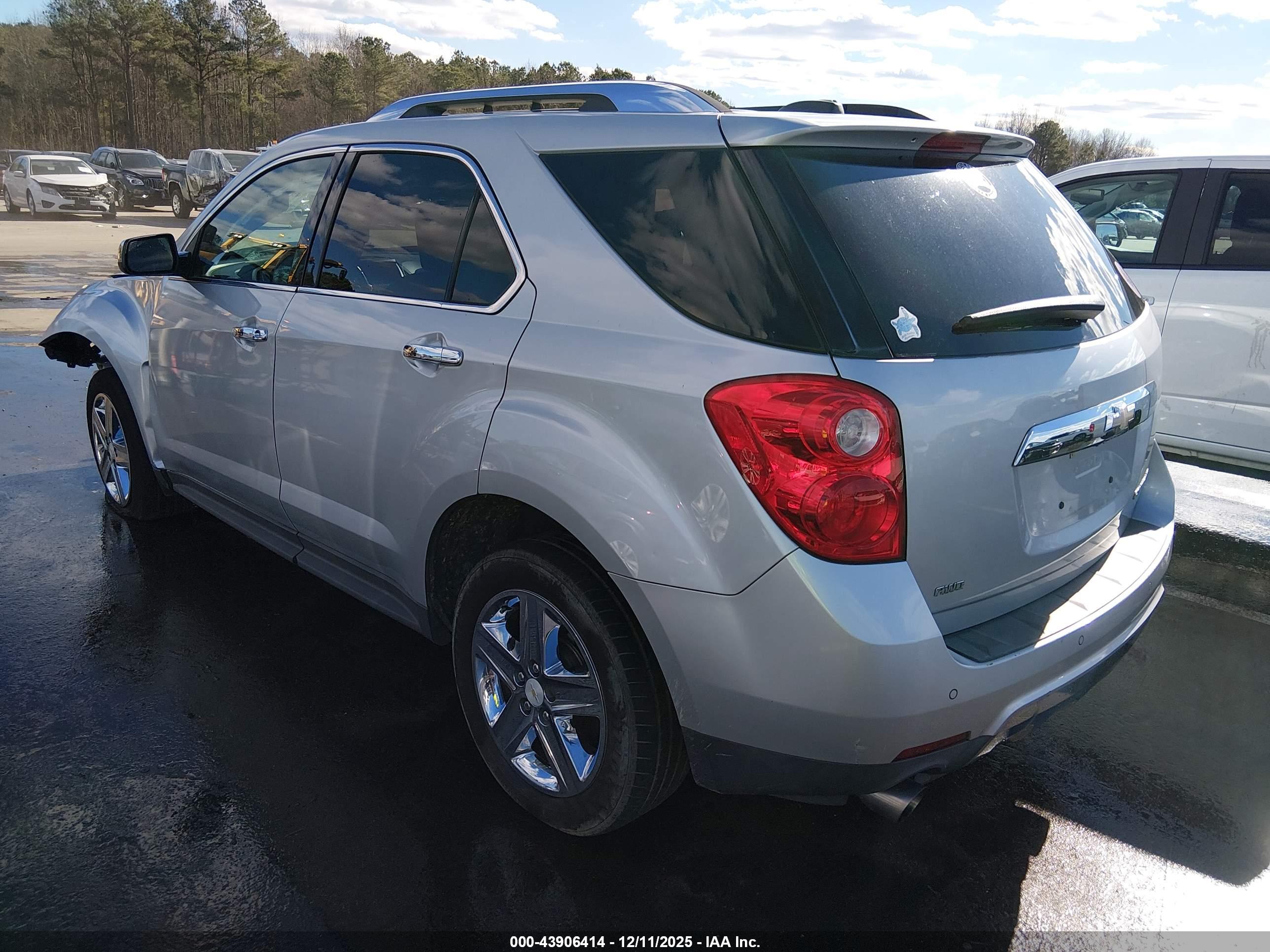 CHEVROLET EQUINOX image 3