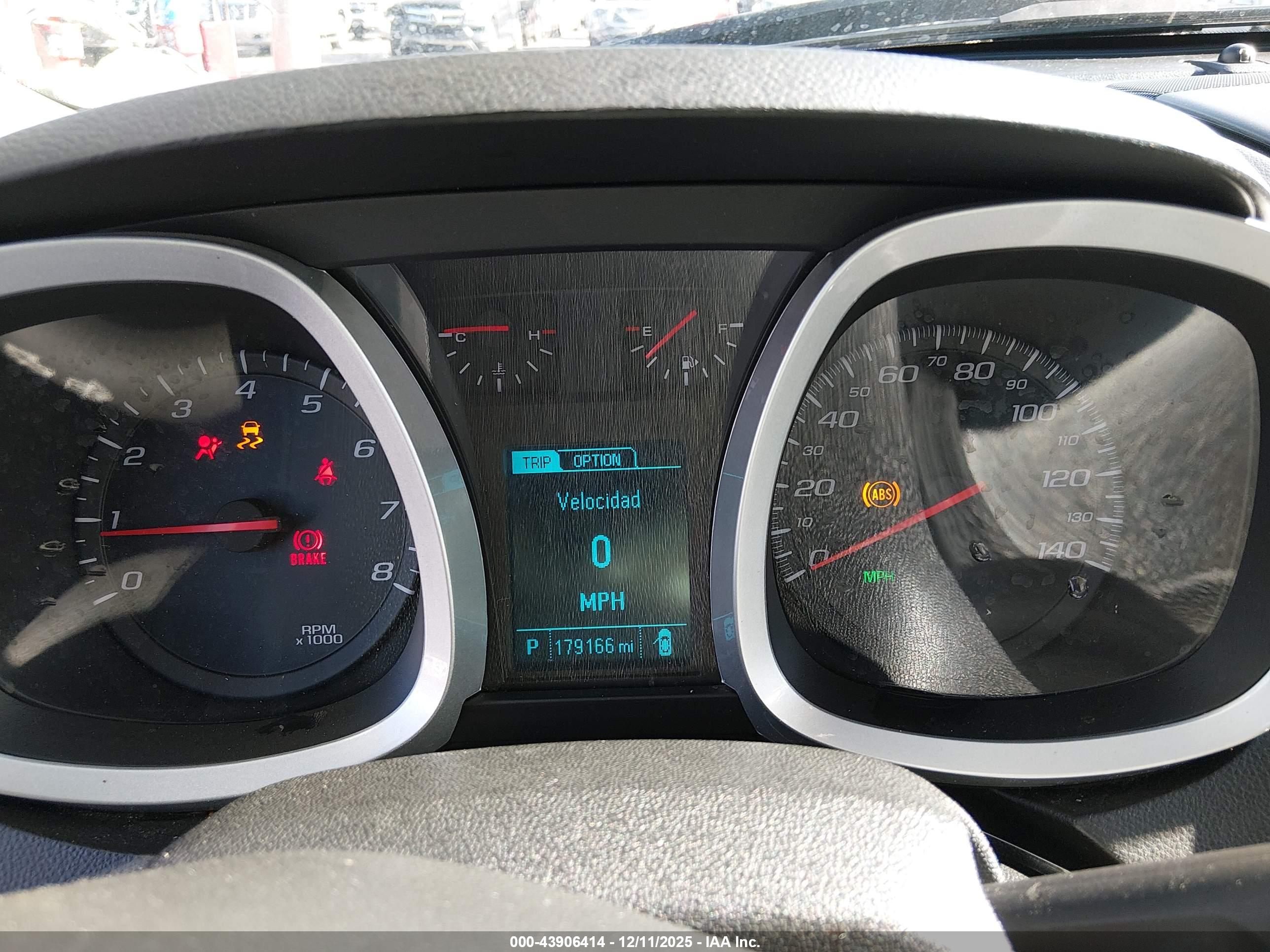 CHEVROLET EQUINOX image 7