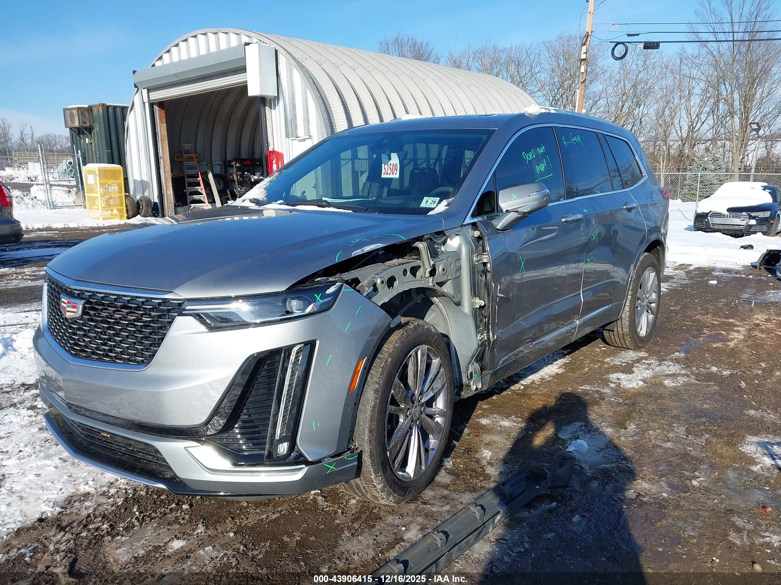 CADILLAC XT6 image 6