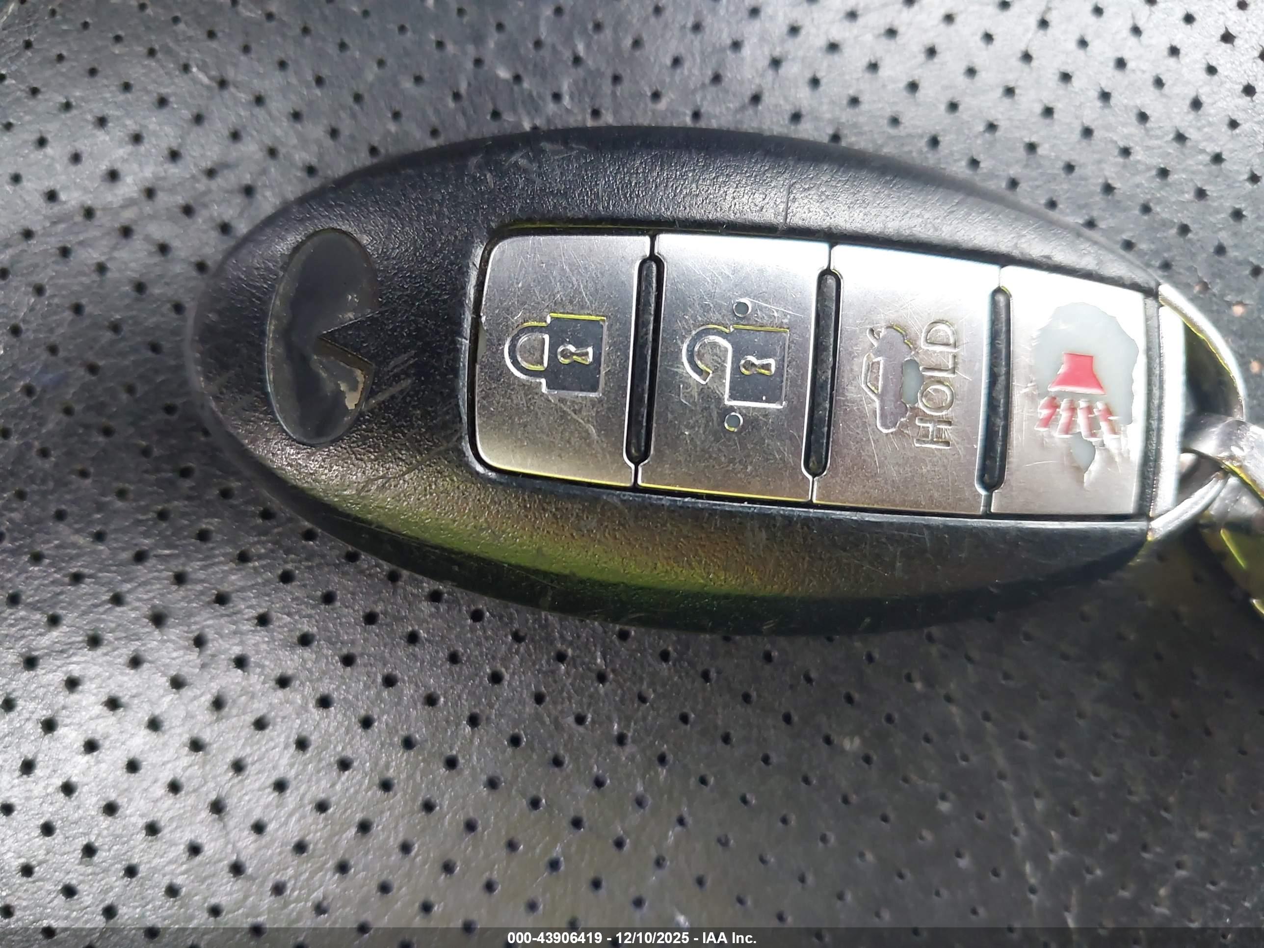 INFINITI M35 image 11