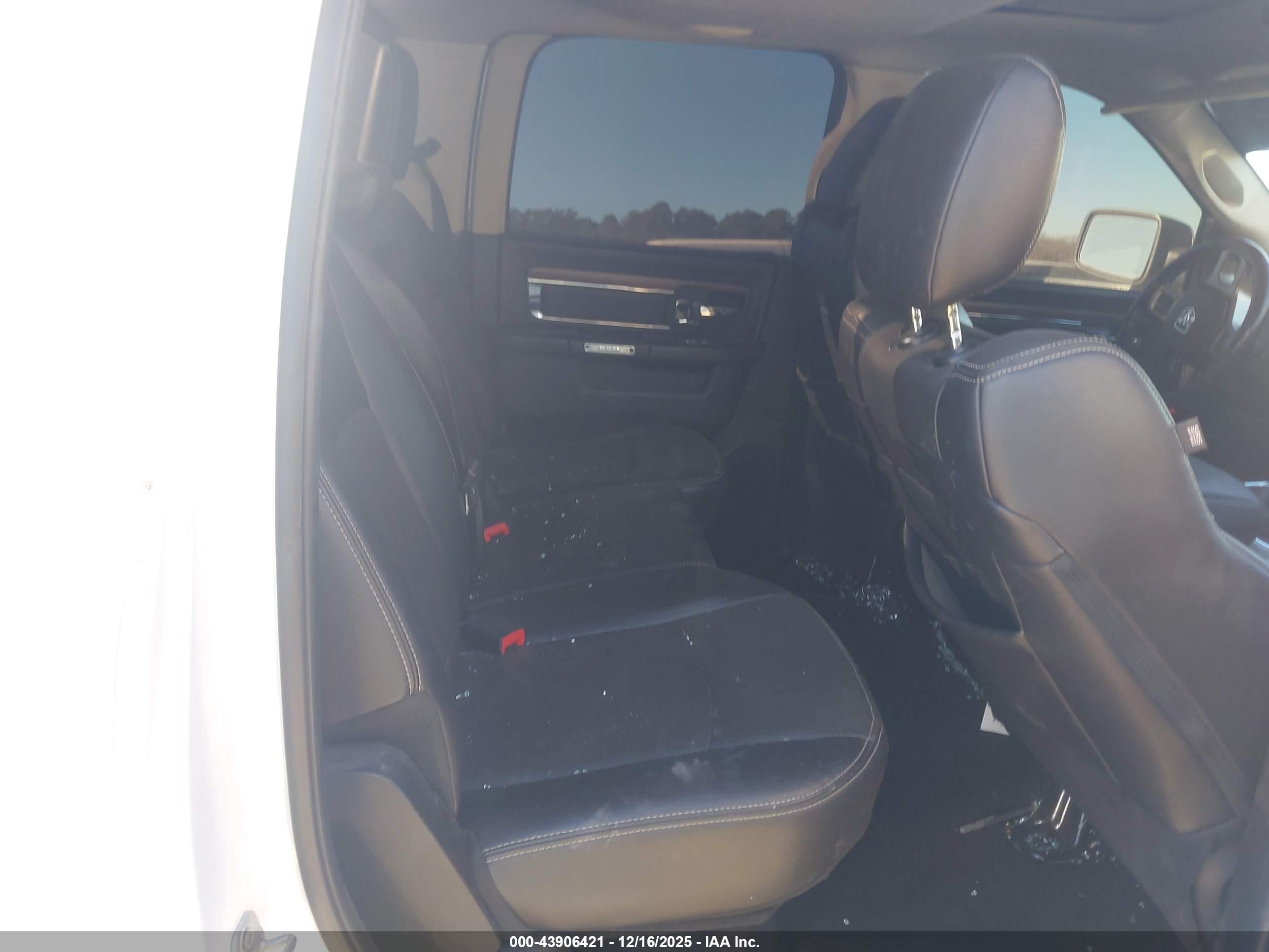 RAM 1500 image 8